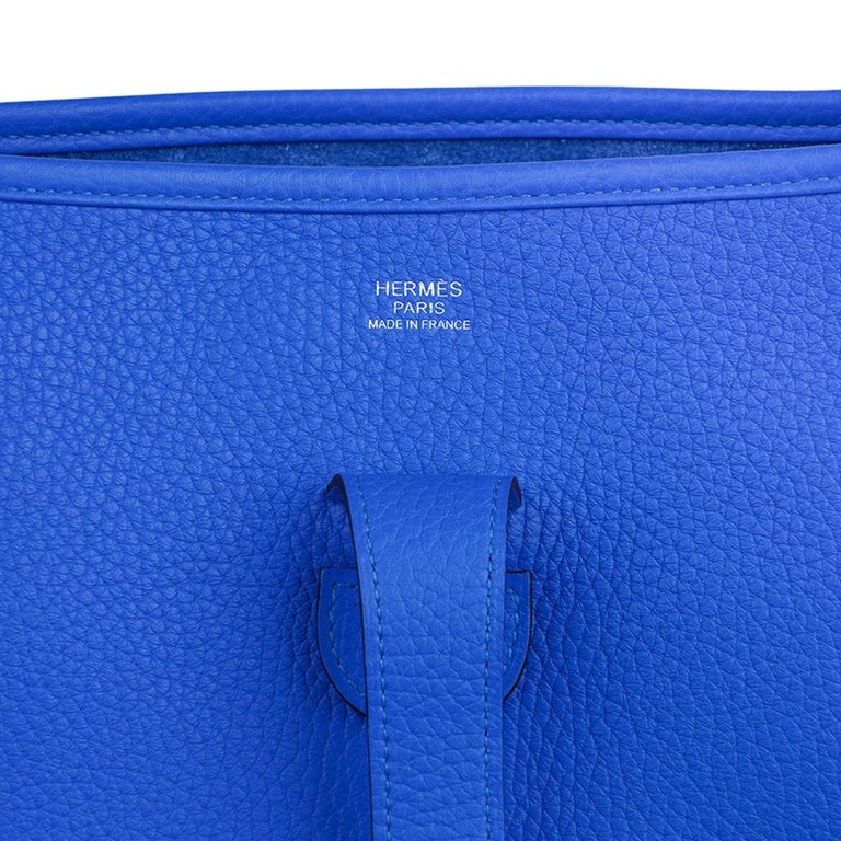 Hermes Hermes Tasche Evelyne GM Blau Hydra Clemence Palladium Hardware Neu  w / Box im Angebot bei 1stDibs