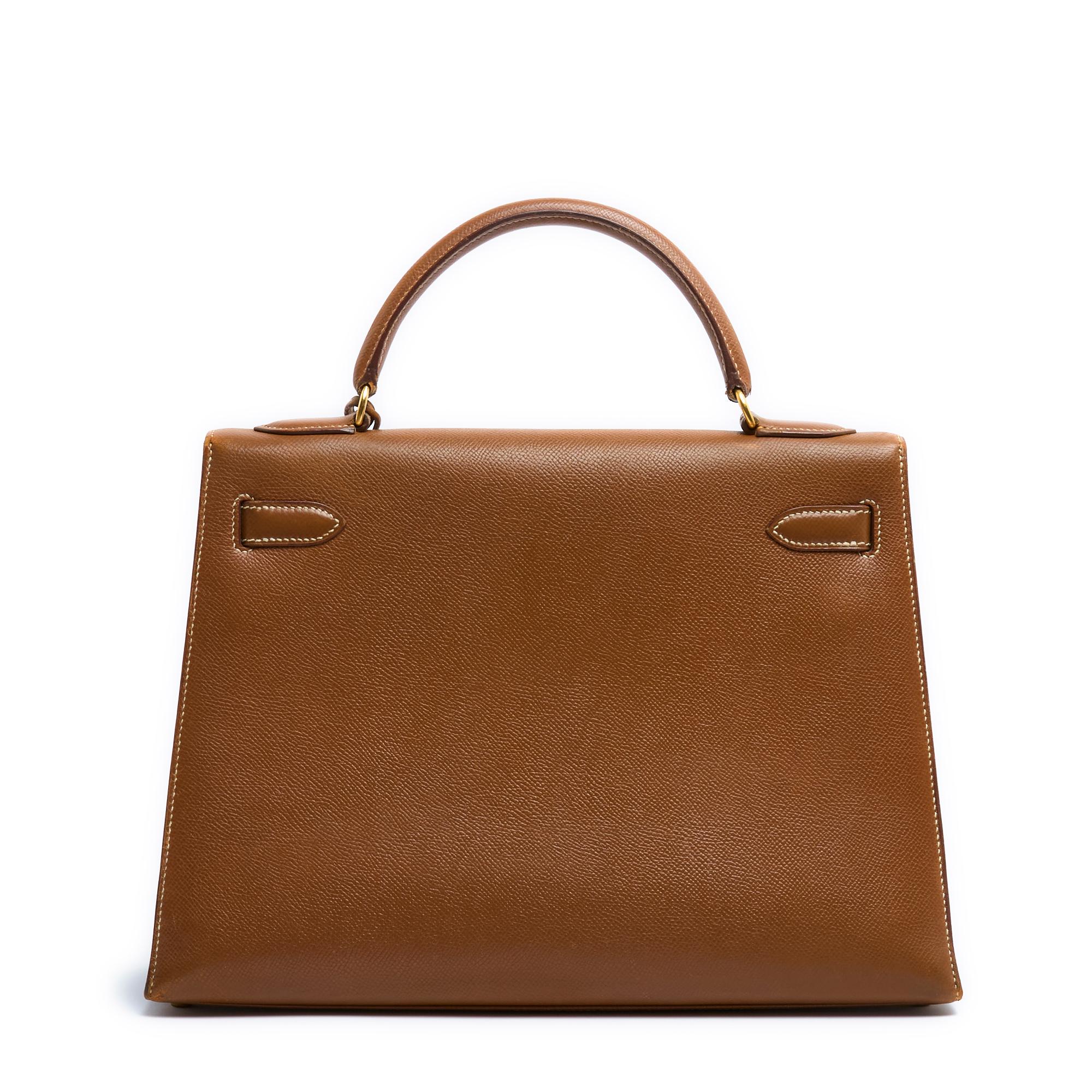 Sac Hermes Kelly 32 Sellier Cuir Or HDW Or 1997 avec bandoulière en vente 3