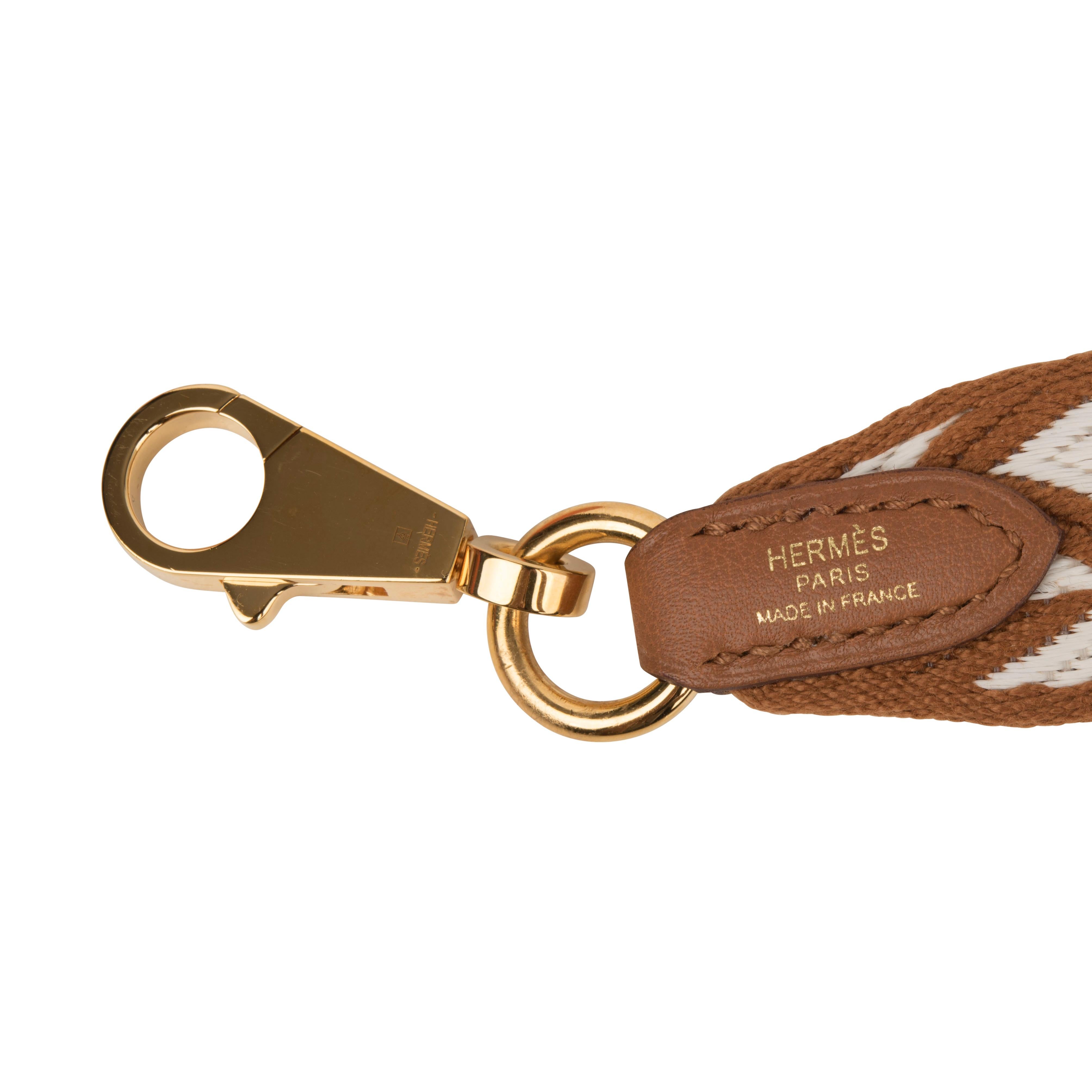 Hermes Bag Strap Sangle Cavale 25 MM Gold / Ecru Swift Gold In New Condition In Miami, FL