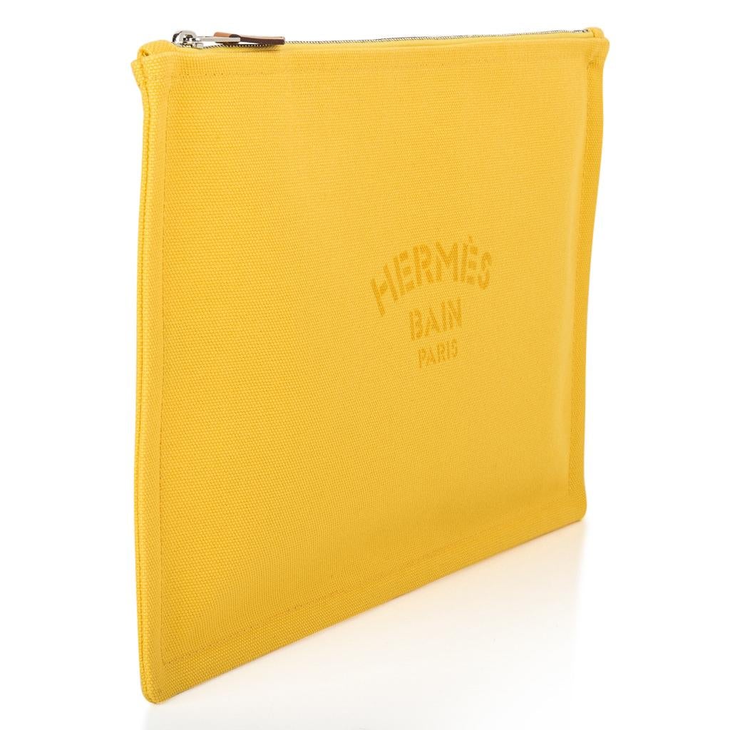 hermes yachting pouch