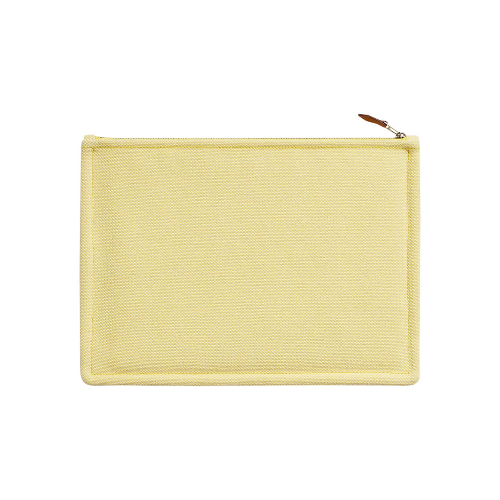 Hermes Bain H Tissage Canvas Case Citron Large Model In New Condition For Sale In Miami, FL