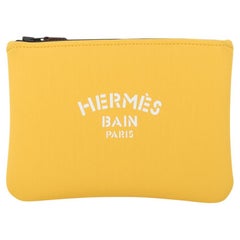 Hermes Bain Neobain Case Bouton D'Or Medium Model 