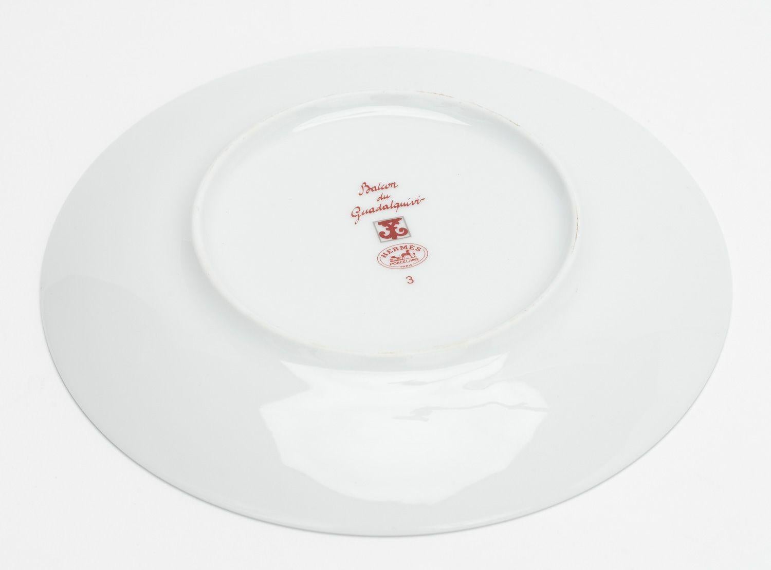 Hermès Balcon Dessert Plate With Stand In Excellent Condition For Sale In West Hollywood, CA