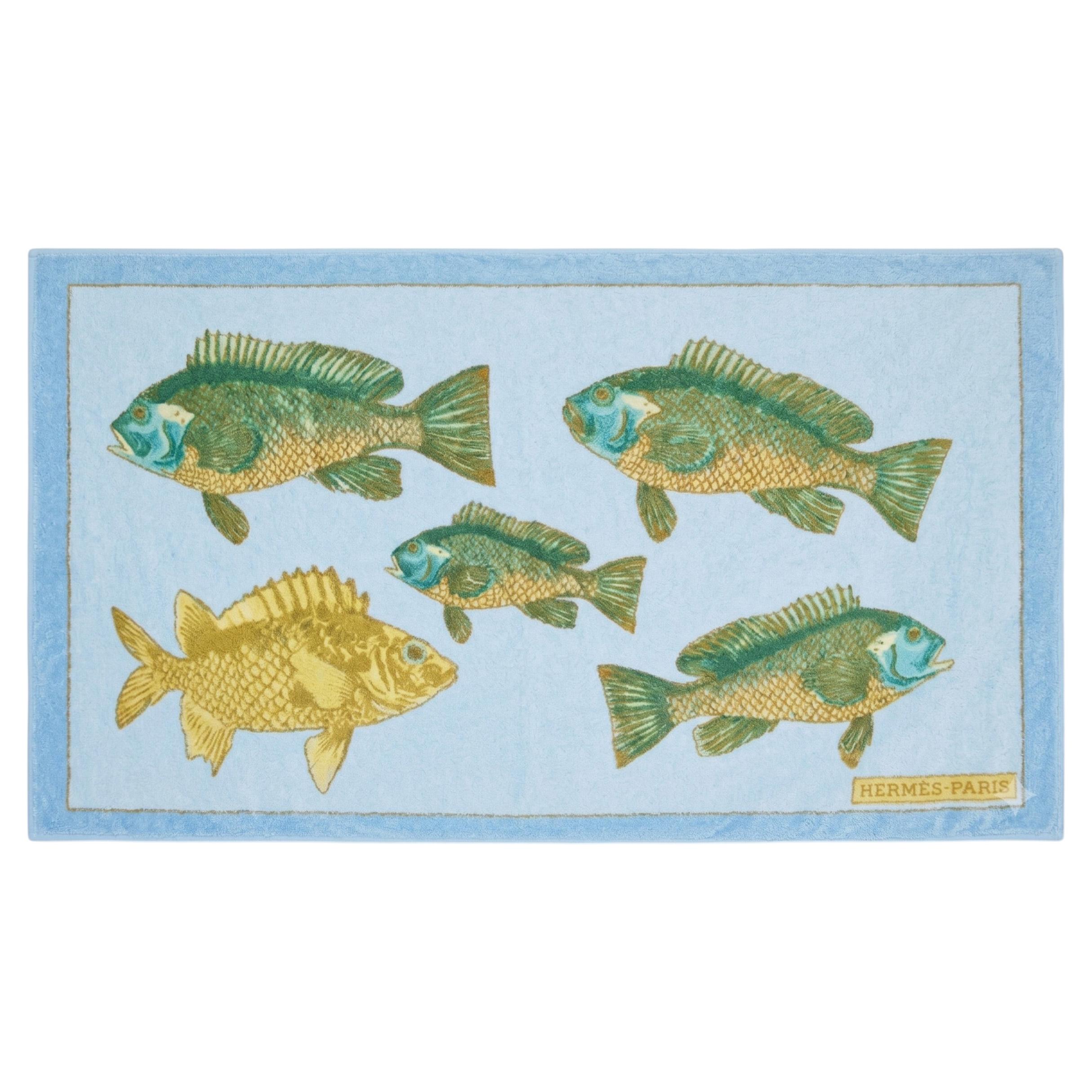 Serviette de plage en éponge « Hermes Bali Fishes » en vente