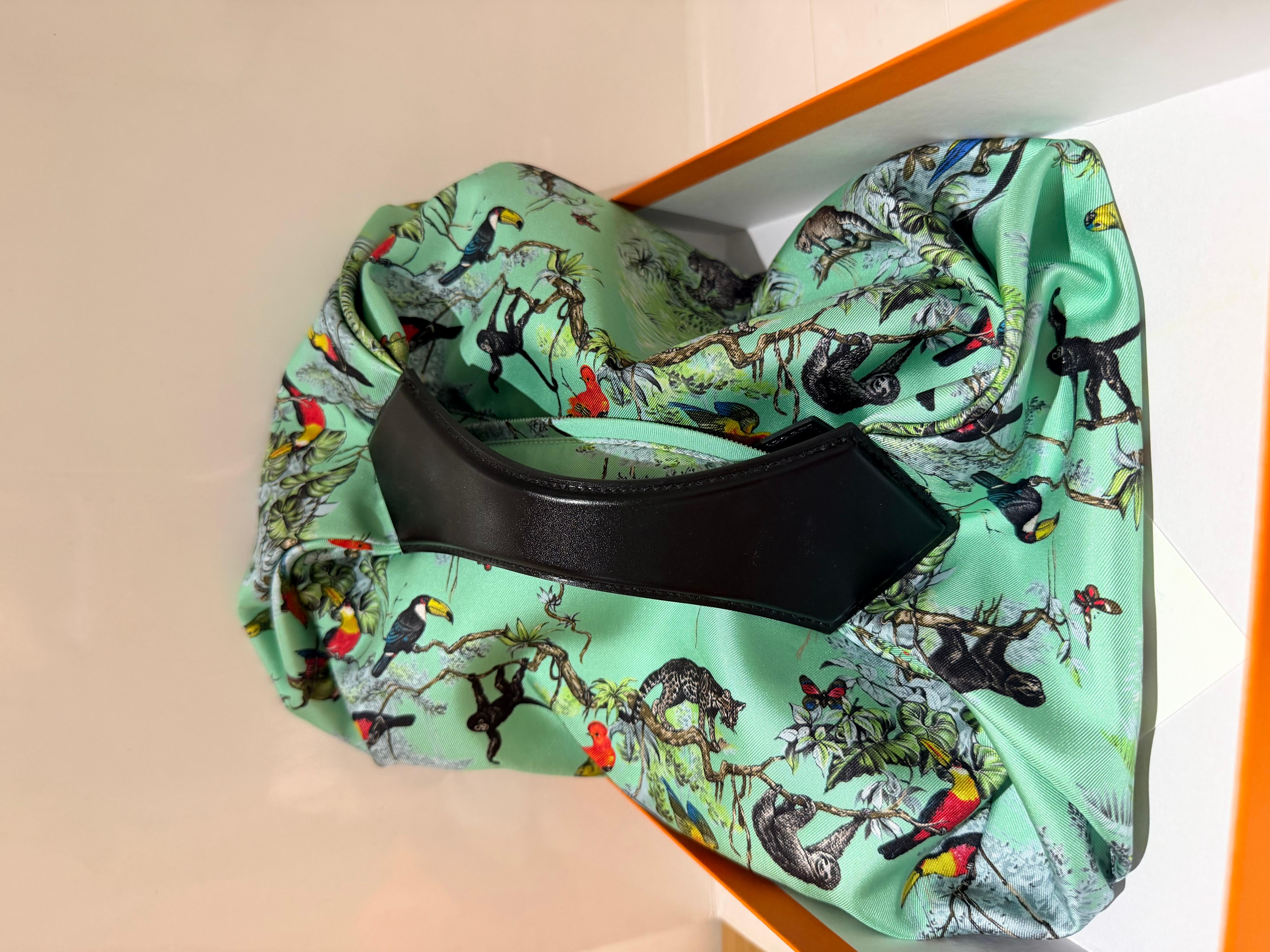 Borsa Hermes Balusoie in seta in vendita 2