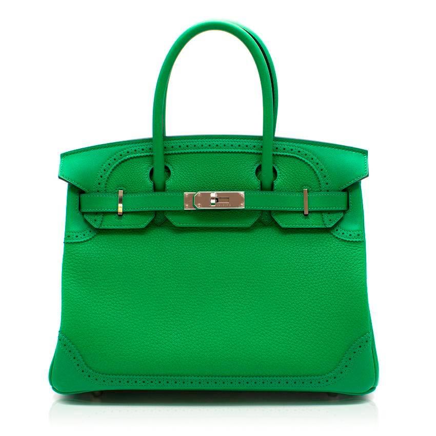 Hermes Bamboo Togo 30CM Ghillies Birkin Bag.

Made in France.

Date stamp:GS (2017)

Body: Togo Leather
Trim: Swift Leather

Features two rolled leather handles.

Includes front flap closure using swivel clasp and a silver - and palladium-plated