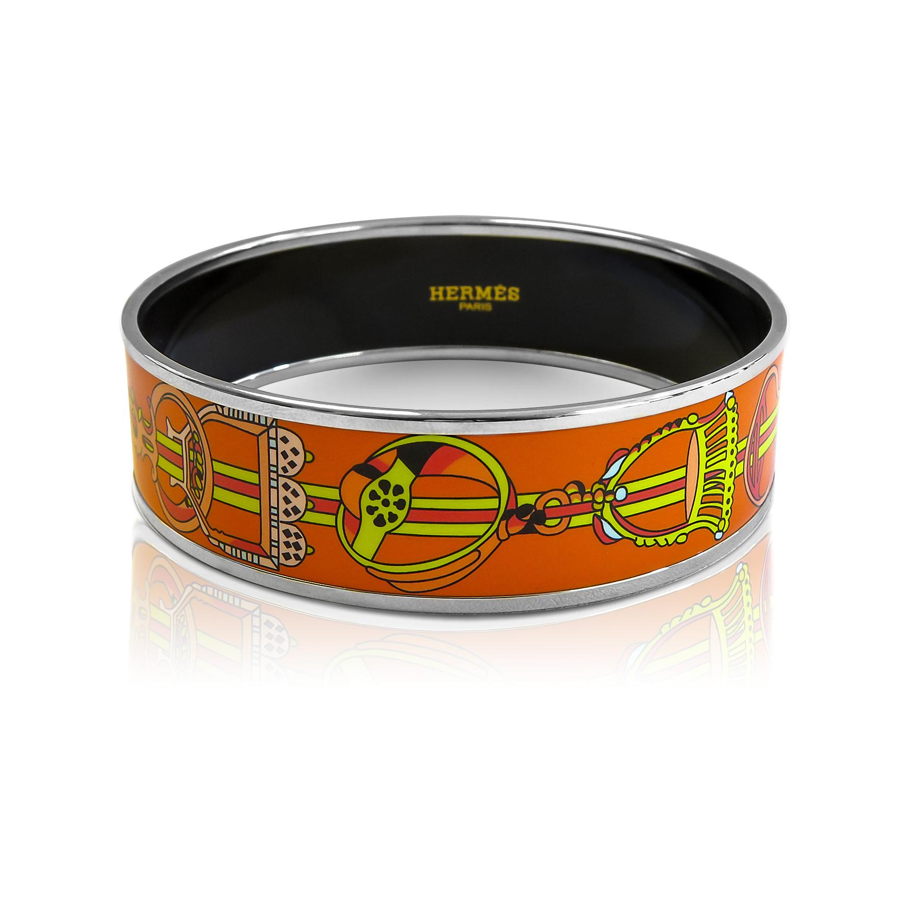 Hermes Bangle Platinum Plated Printed Enamel In Excellent Condition For Sale In Jackson Heights, NY