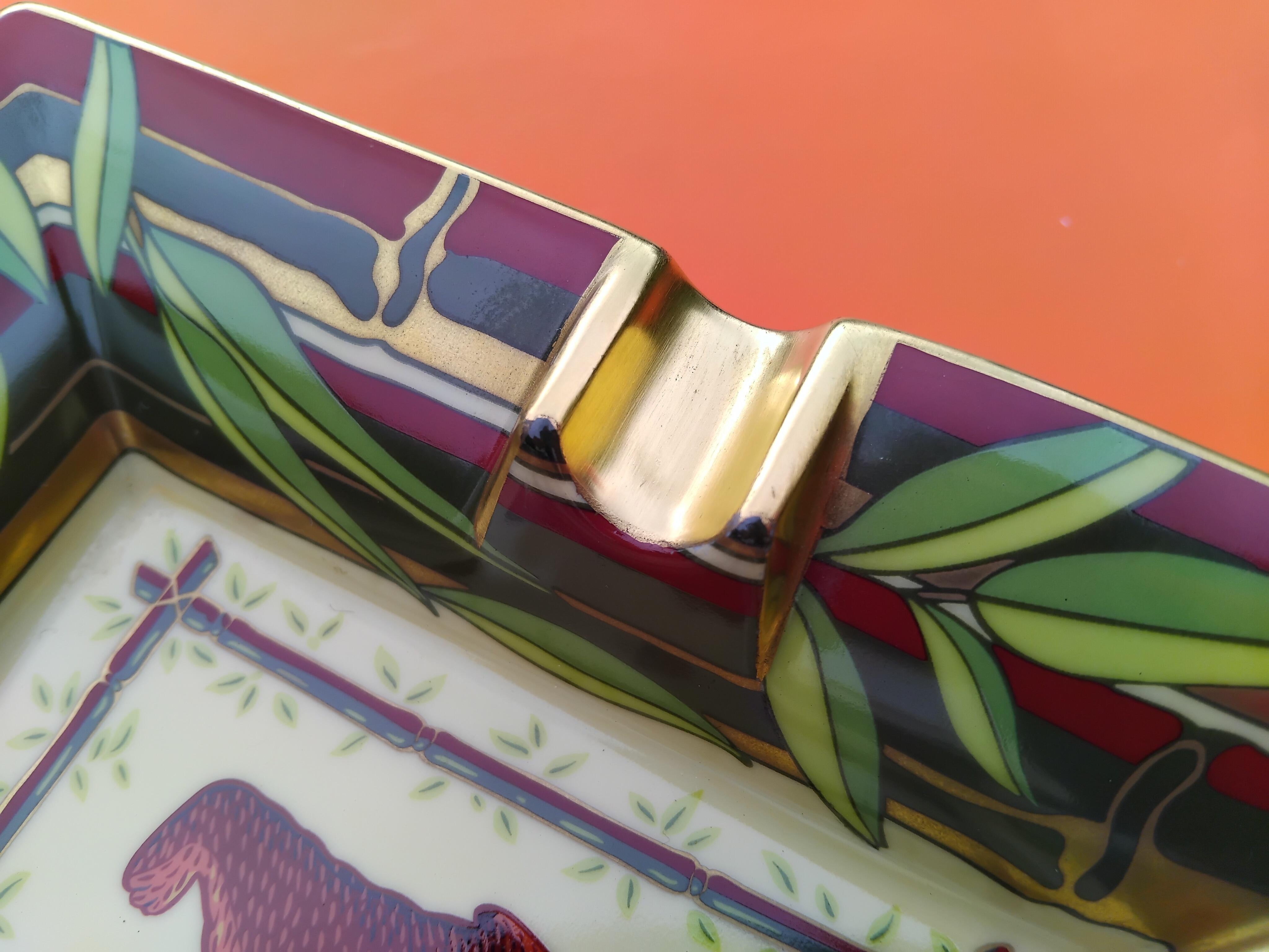 Hermès Bear Bamboo Print Cigar Ashtray Change Tray Porcelain Gold 9