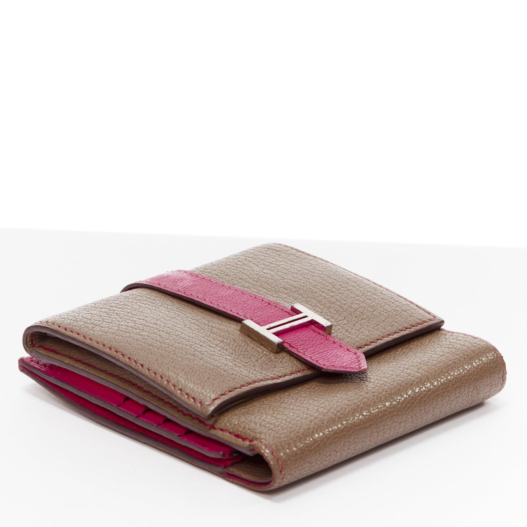 HERMES Bearn brown pink leather H logo strap bifold square wallet In Fair Condition For Sale In Hong Kong, NT