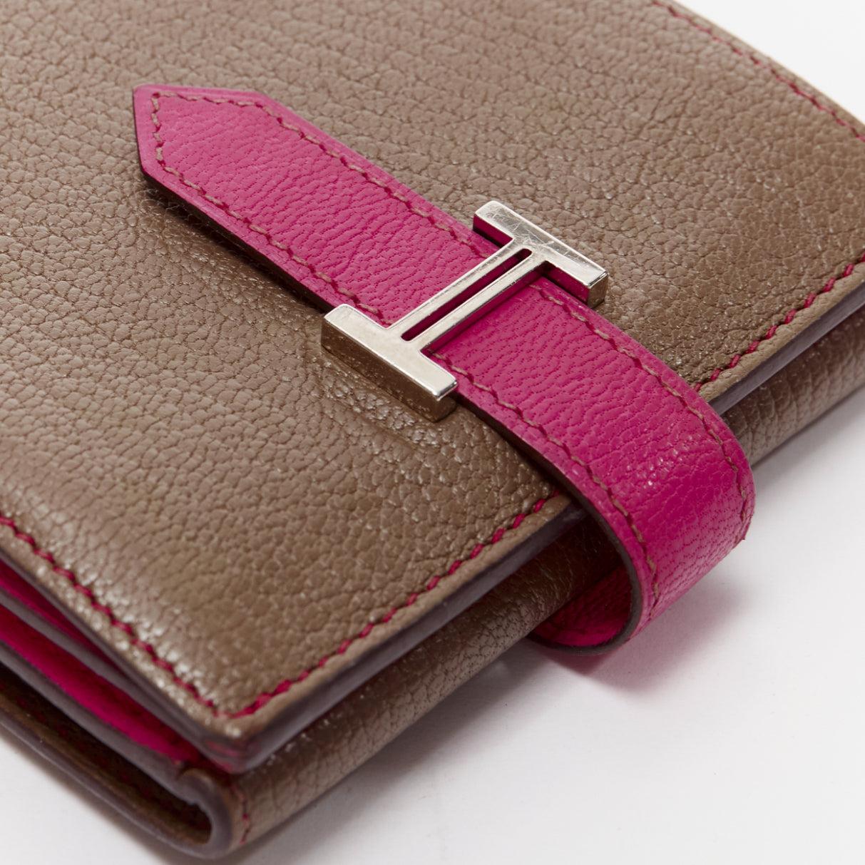 HERMES Bearn brown pink leather H logo strap bifold square wallet For Sale 1