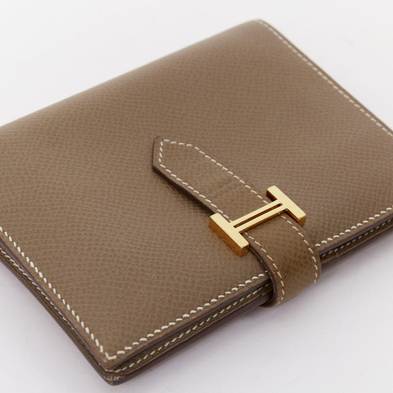 HERMES Bearn Compact etaupe brown GHW H strap epsom wallet For Sale 2