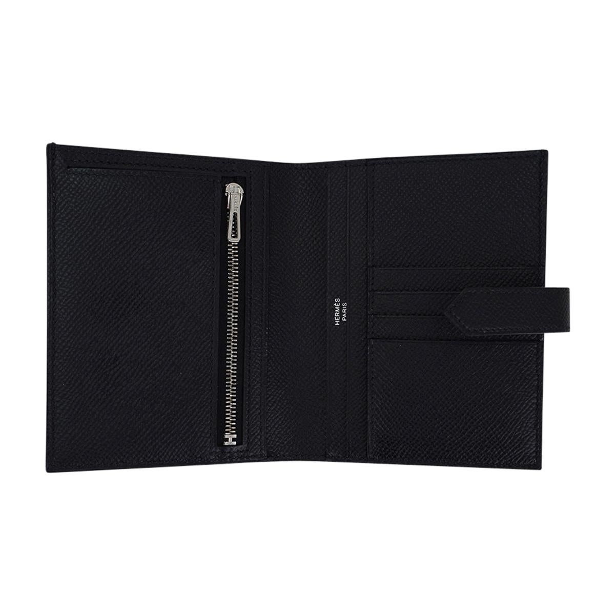 Mightychic offers an Hermes Bearn Compact wallet featured in classic Black.
Beautifully accentuated in Epsom leather and Palladium hardware.
4 credit card slots and 4 pockets.
1 bill pocket.
Zip change purse.
New or Pristine Store Fresh