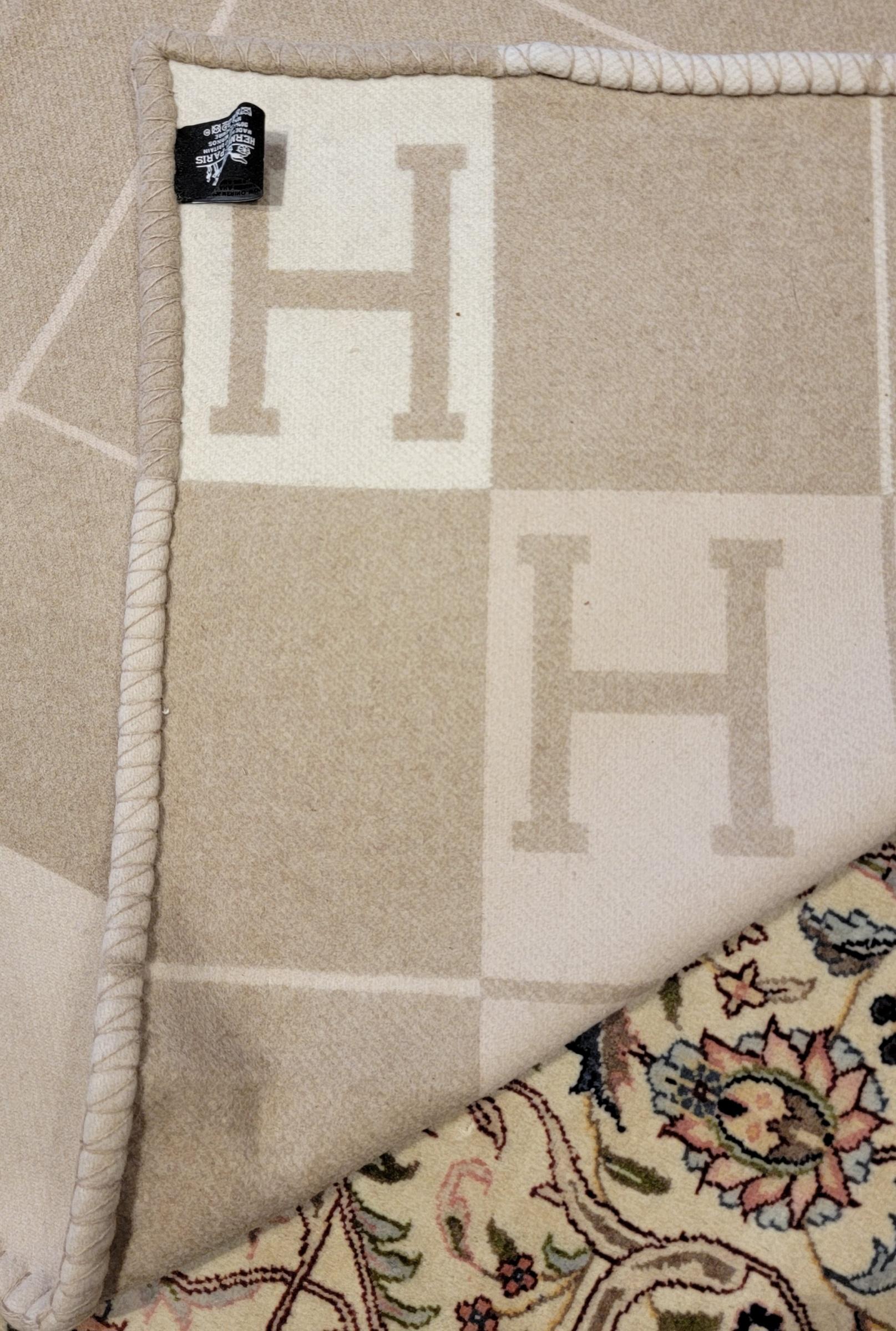 Modern Hermes Beige Avalon Sgnature H Wool Blanket