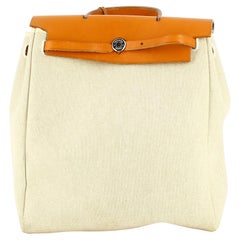 Hermès Sac à dos Herbag en toile beige