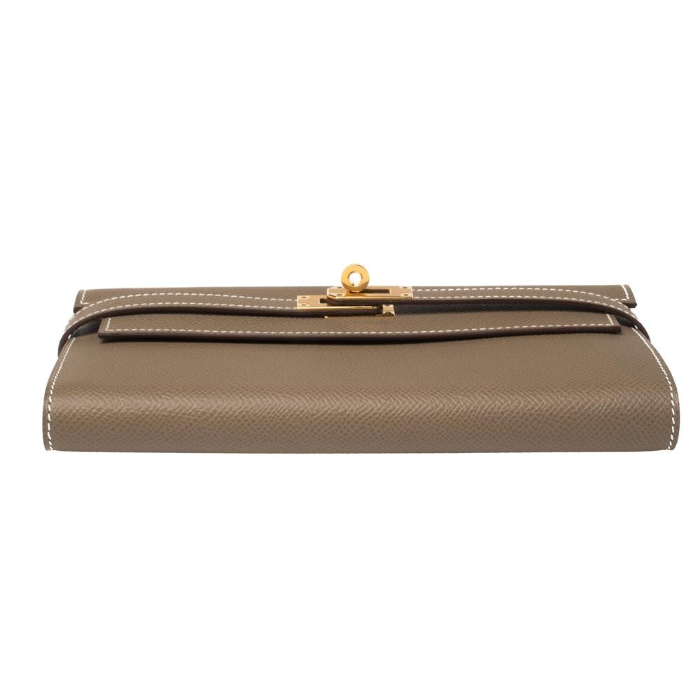 Hermès Beige de Weimar Epsom Leather Kelly Wallet In New Condition In Dubai, Al Qouz 2