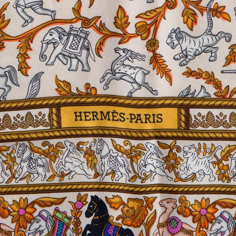 Brown Hermes beige gold CHASSE EN INDE 90 silk twill Scarf