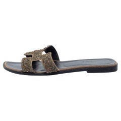Hermes Beige Leather Crystal Embellished Oran Flat Slides Size 38.5 Hermes Beige Leather Crystal Embellished Oran Flat Slides Size 38.5