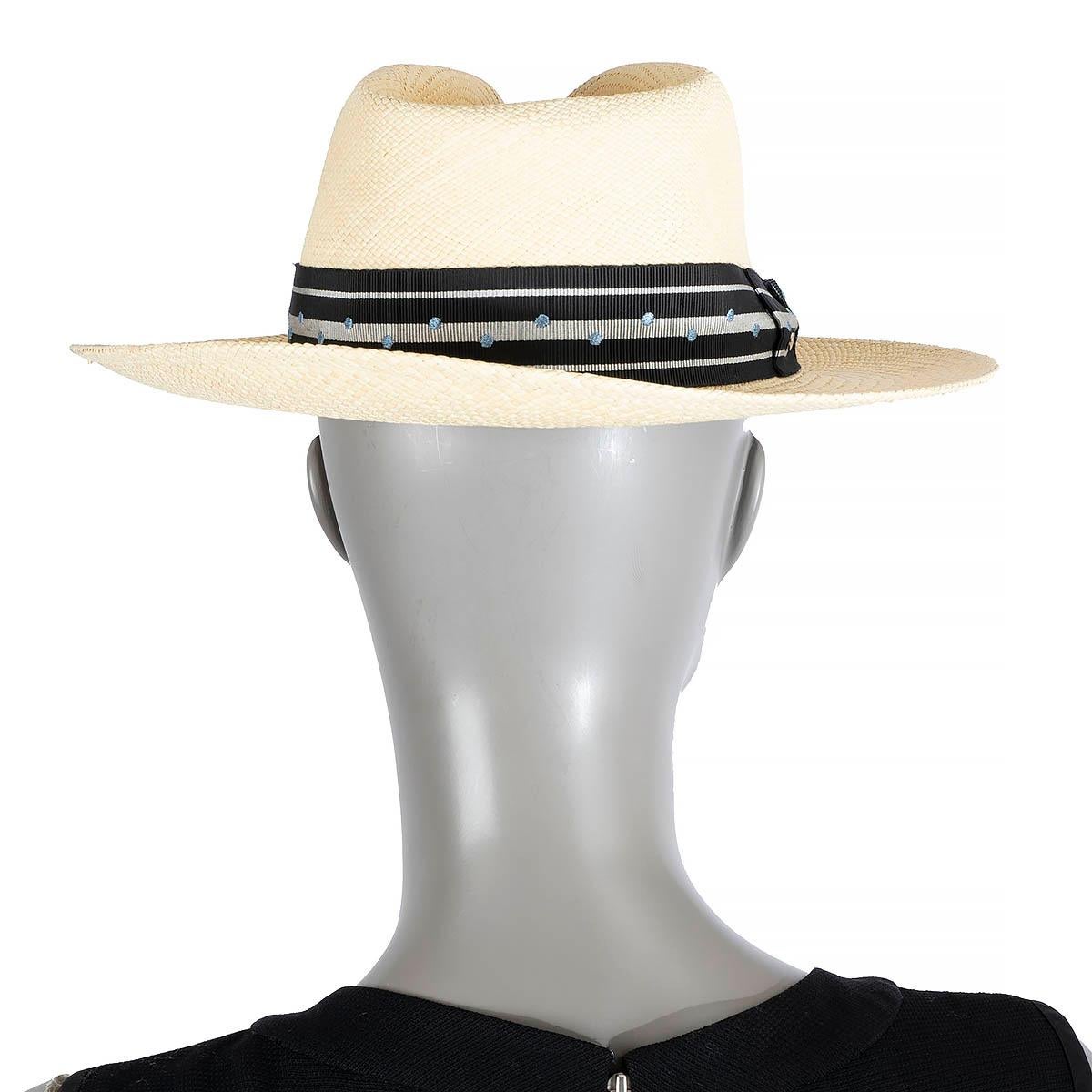 Beige HERMÈS, chapeau FEDORA en tricot de paille beige, taille 58 en vente