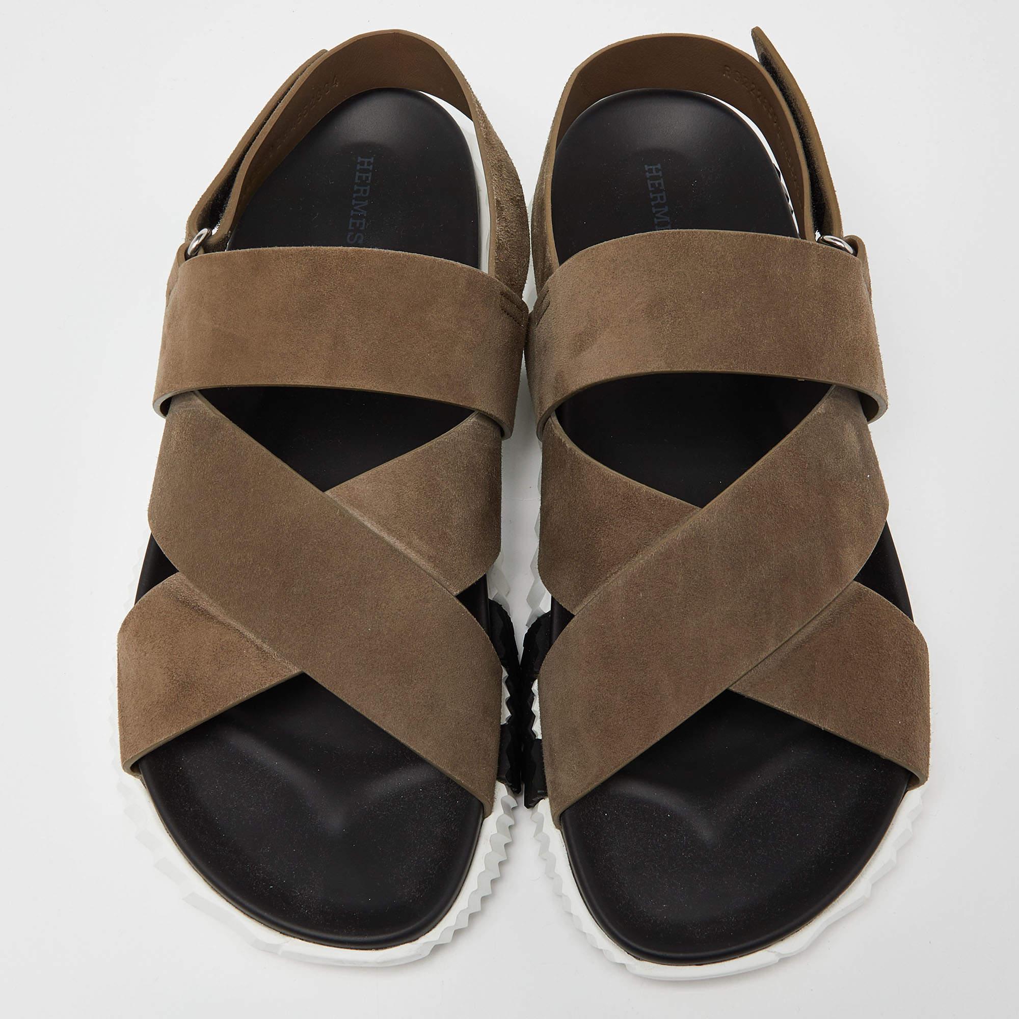 Hermes Beige Suede Electric Sandals Size 45.5 In Good Condition In Dubai, Al Qouz 2