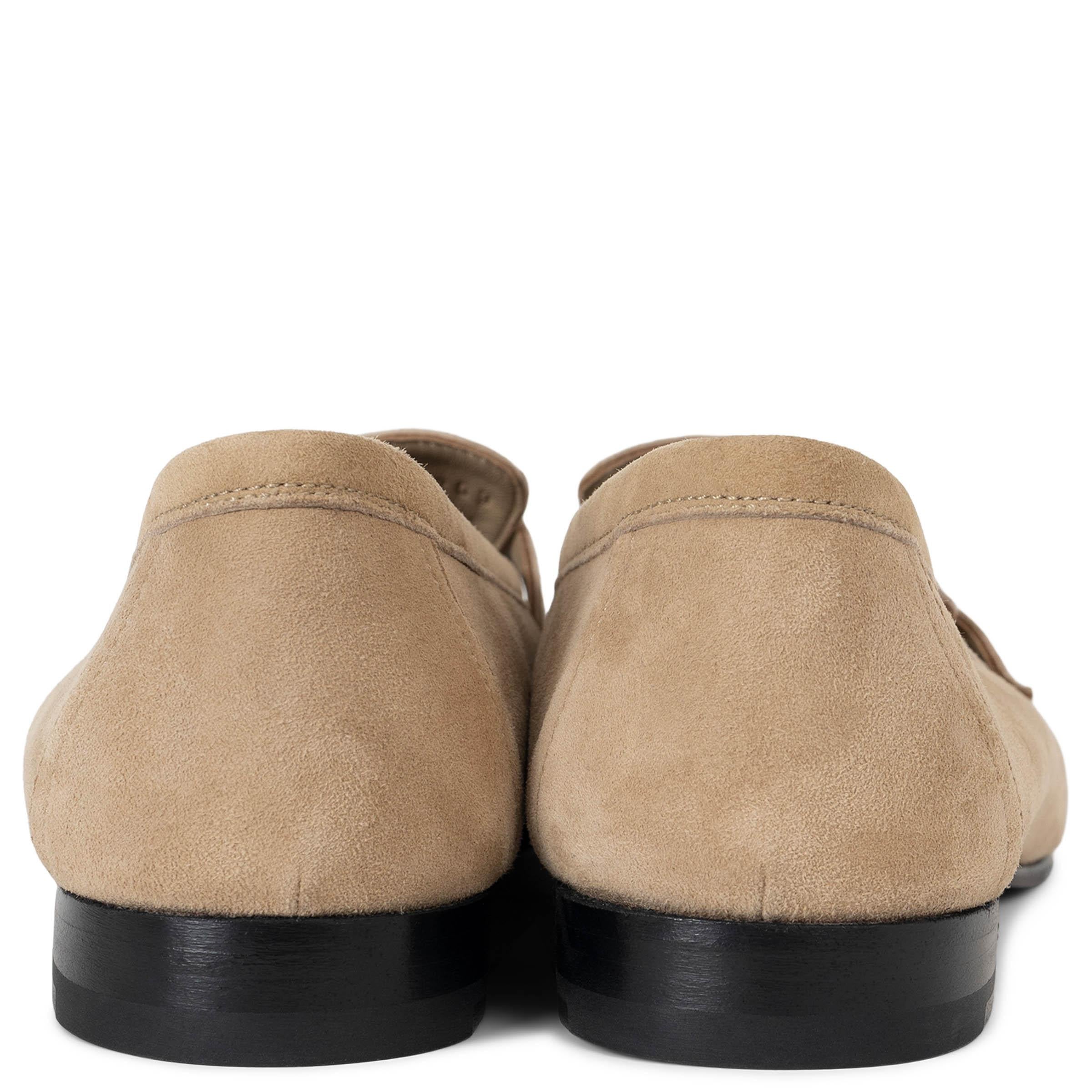 HERMES beige suede PARIS Loafers Flats Shoes 37.5 In Excellent Condition For Sale In Zürich, CH