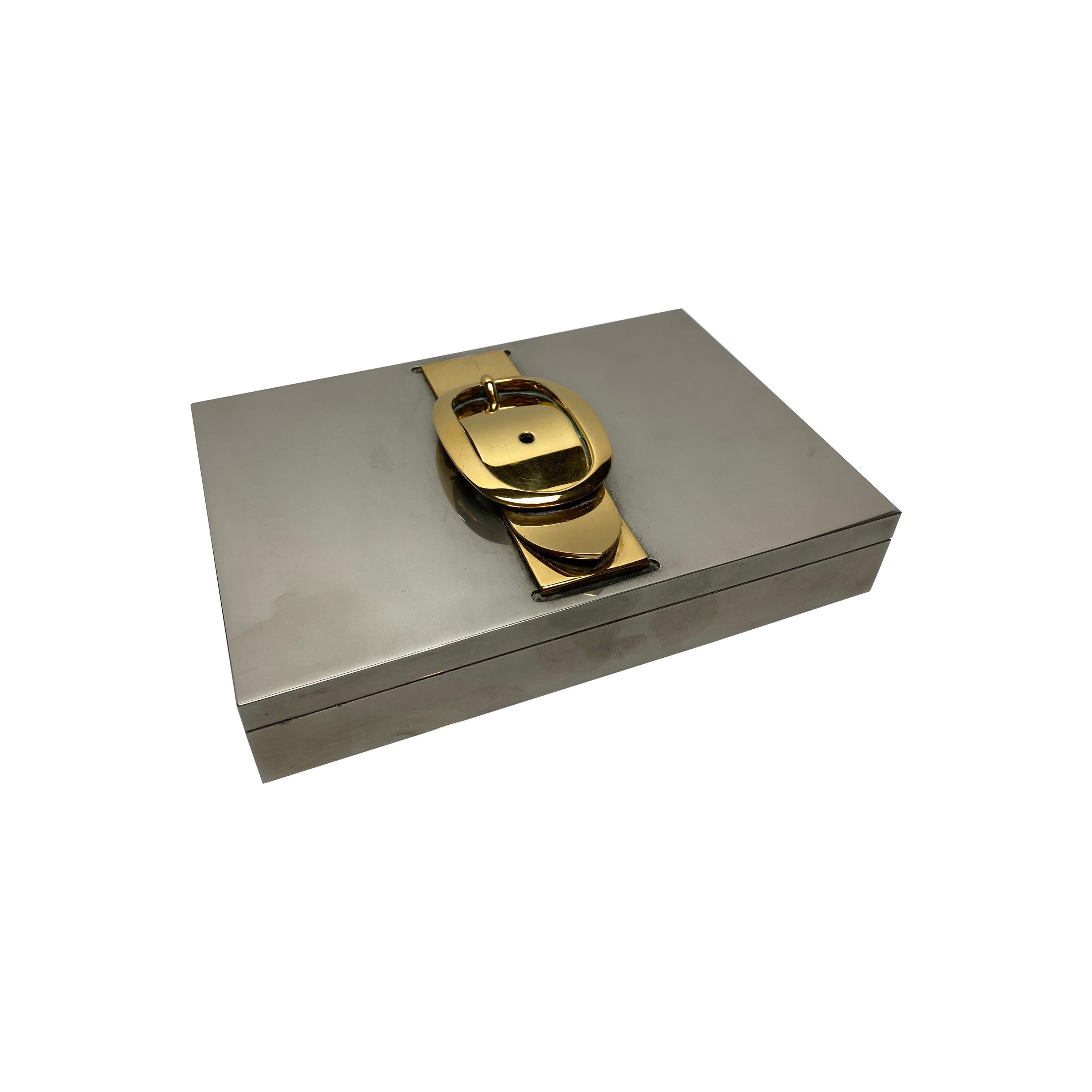 belt buckle box