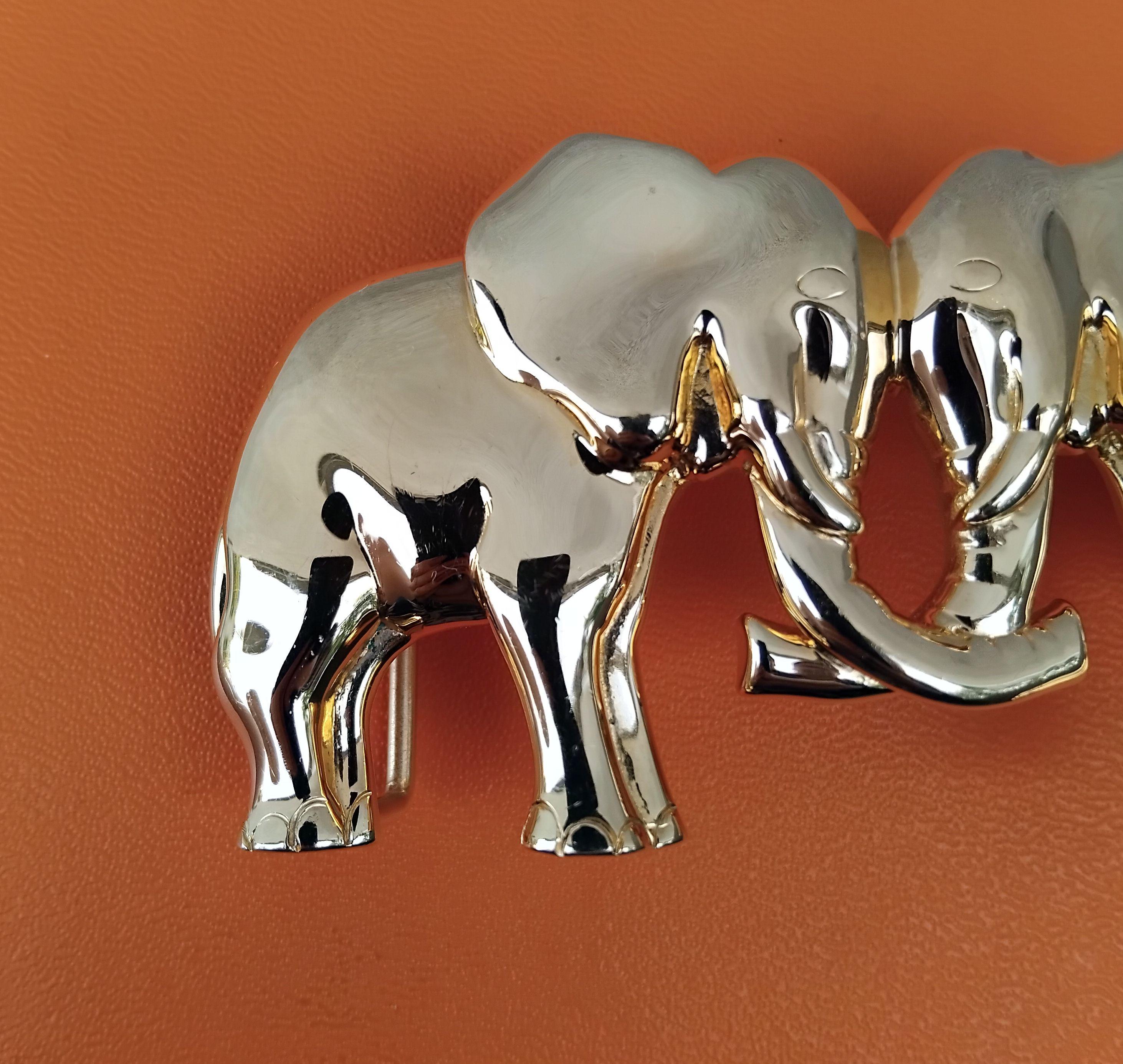 Women's Hermès Belt Buckle Elephants in Golden Metal for 32 mm Belt For Sale