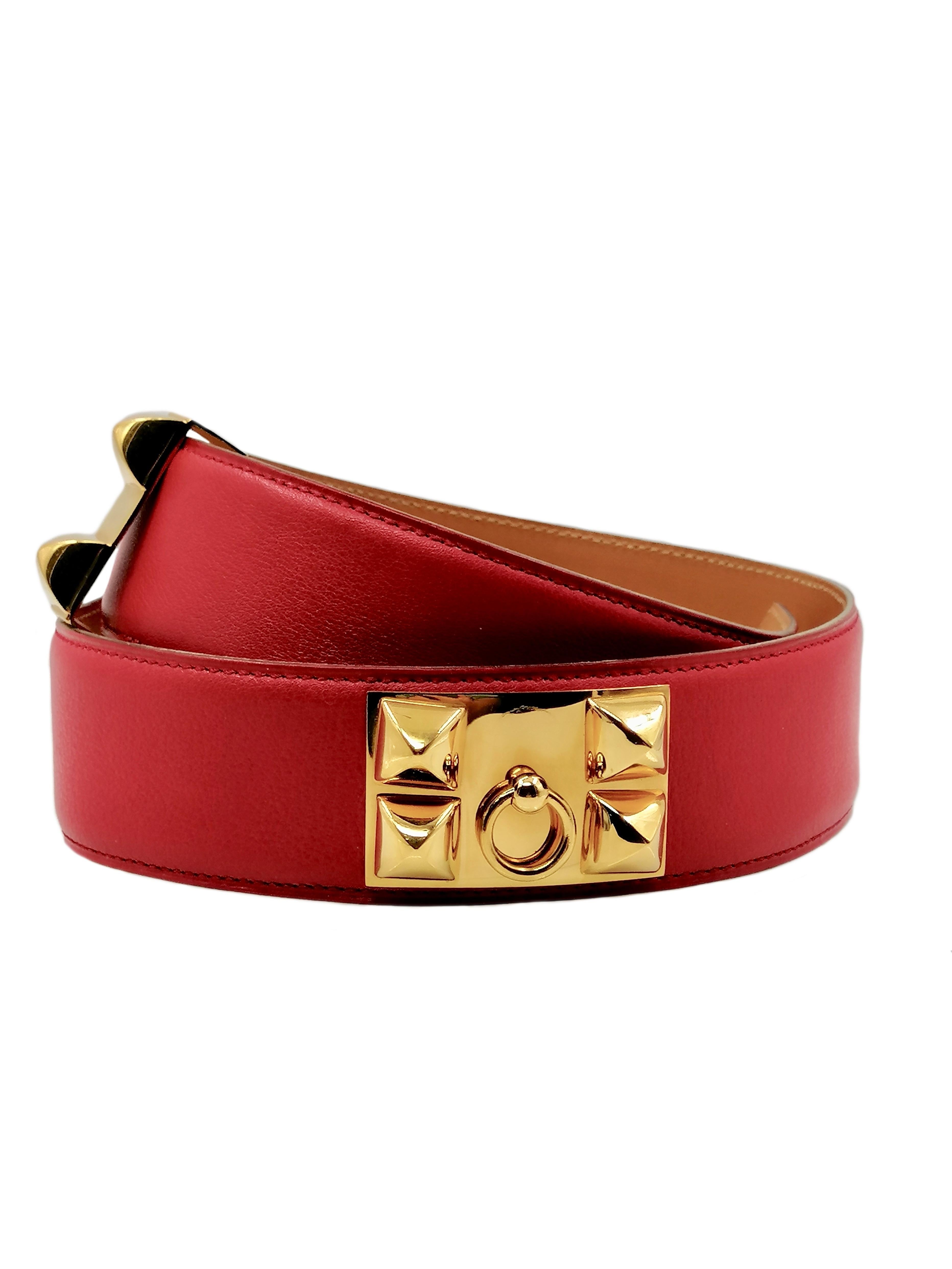 HERMÈS Collier de Chien red leather belt
Vintage - year 1996  Z in circle
Red leather - Golden metal 
Some scratches on the buckle
 Length cm. 70
Height  cm.   4
Very good condition
