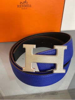 Hermès belt in blue leather with silver buckle