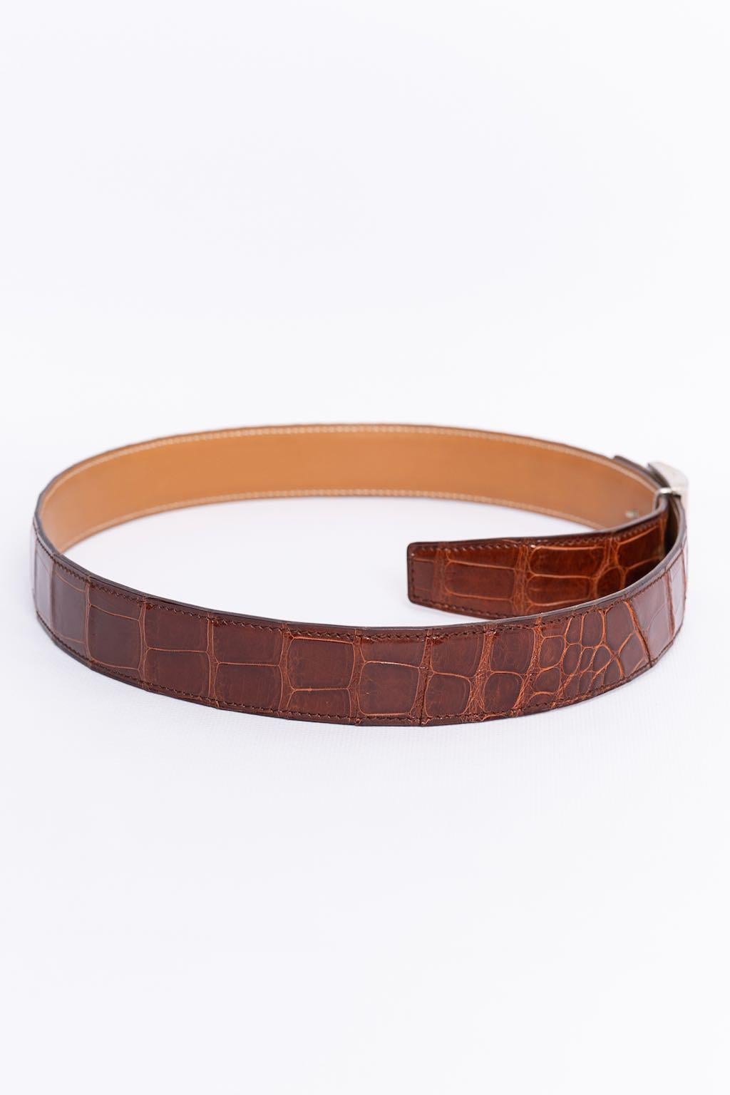 Women's or Men's Hermes Belt in Crocodile and Brown Leather For Sale