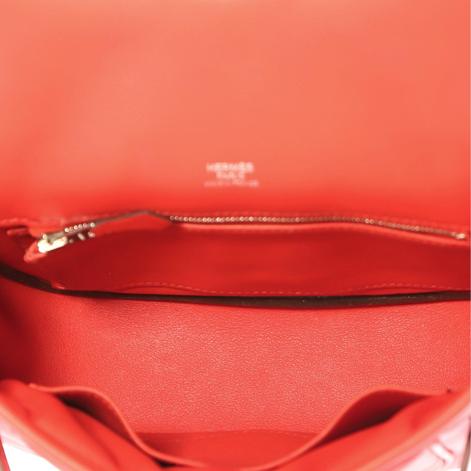 Hermes Berline Handbag Swift 21 In Good Condition In NY, NY
