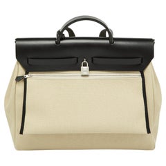 Hermès Beton/Black Toile Canvas and Vache Hunter Leather Herbag Zip 39 Bag
