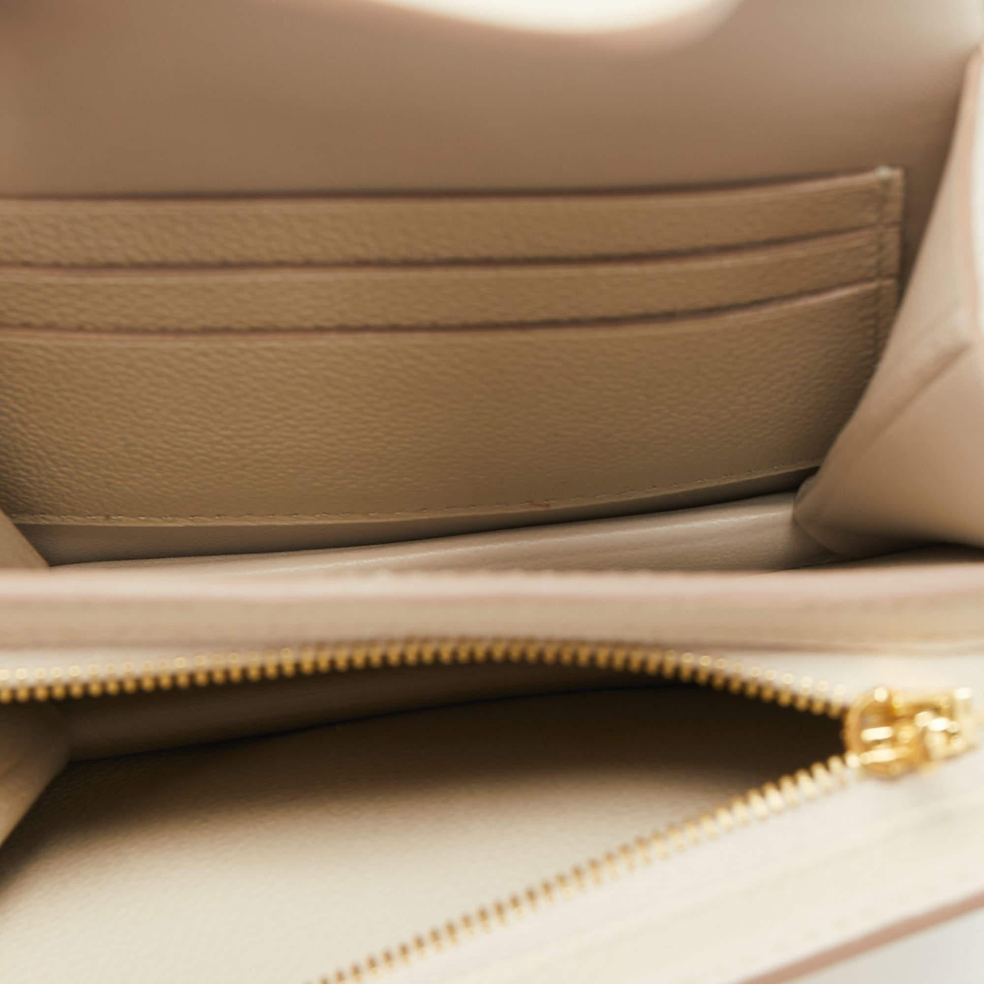 Hermes Beton Evercolor Leather 2002 Wallet 3