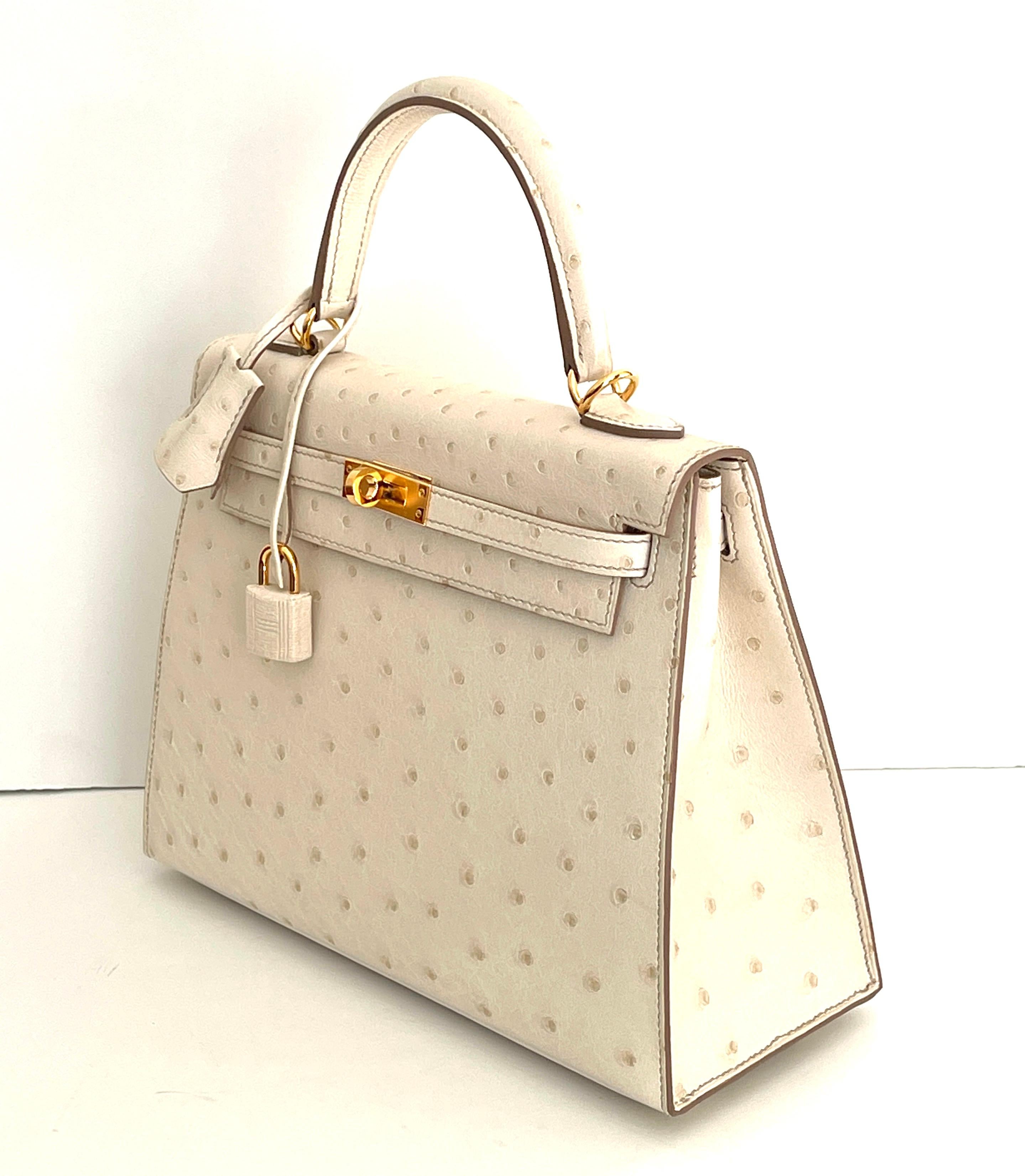 Or Hermès Beton Ostrich Sellier Kelly 25cm Gold Hardware Nouveau