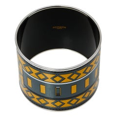 Hermès Bicolor Collier De Chien Print Enamel Mega Wide Bracelet