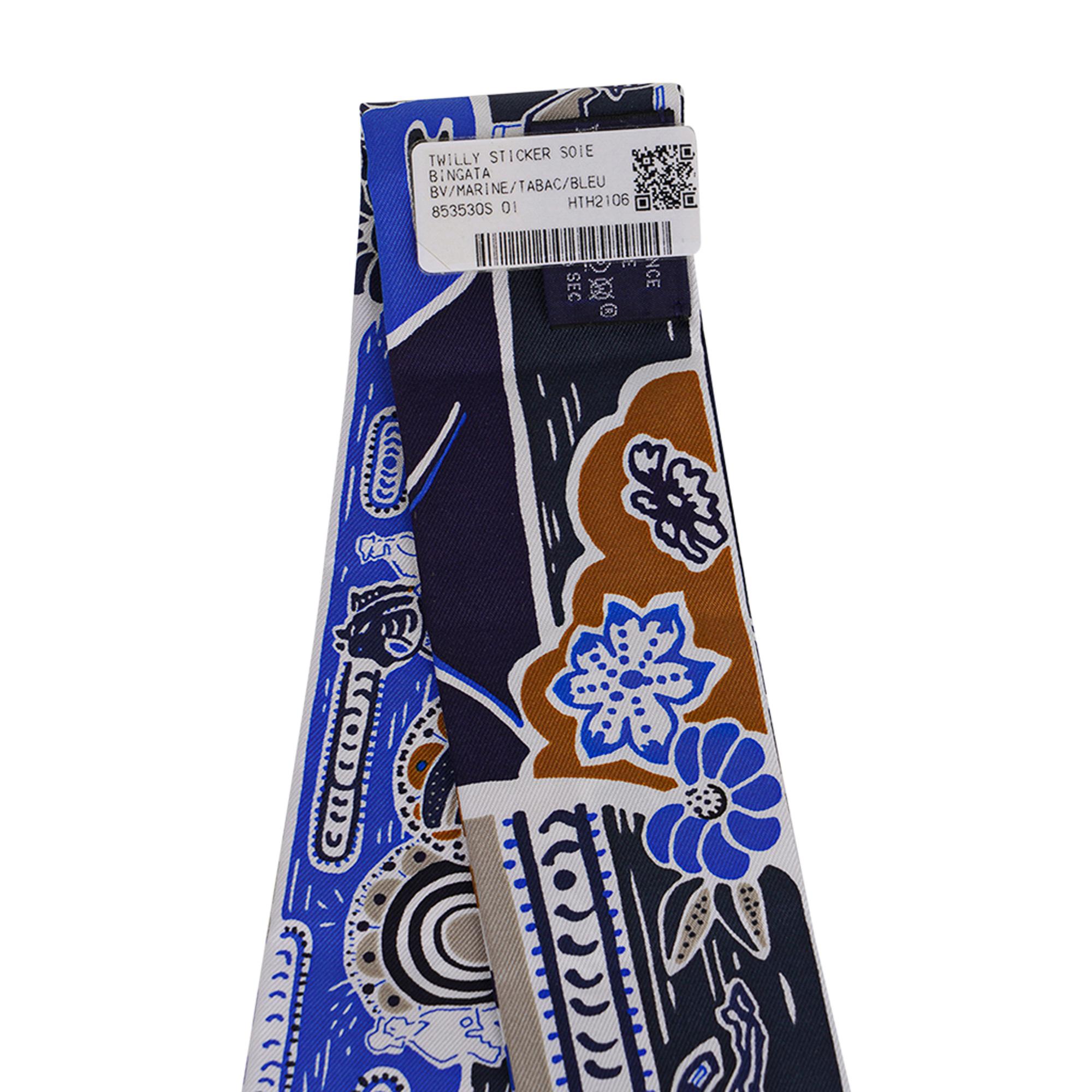 Hermes Bingata Sticks Twilly Marine / Tabac / Bleu en vente 9