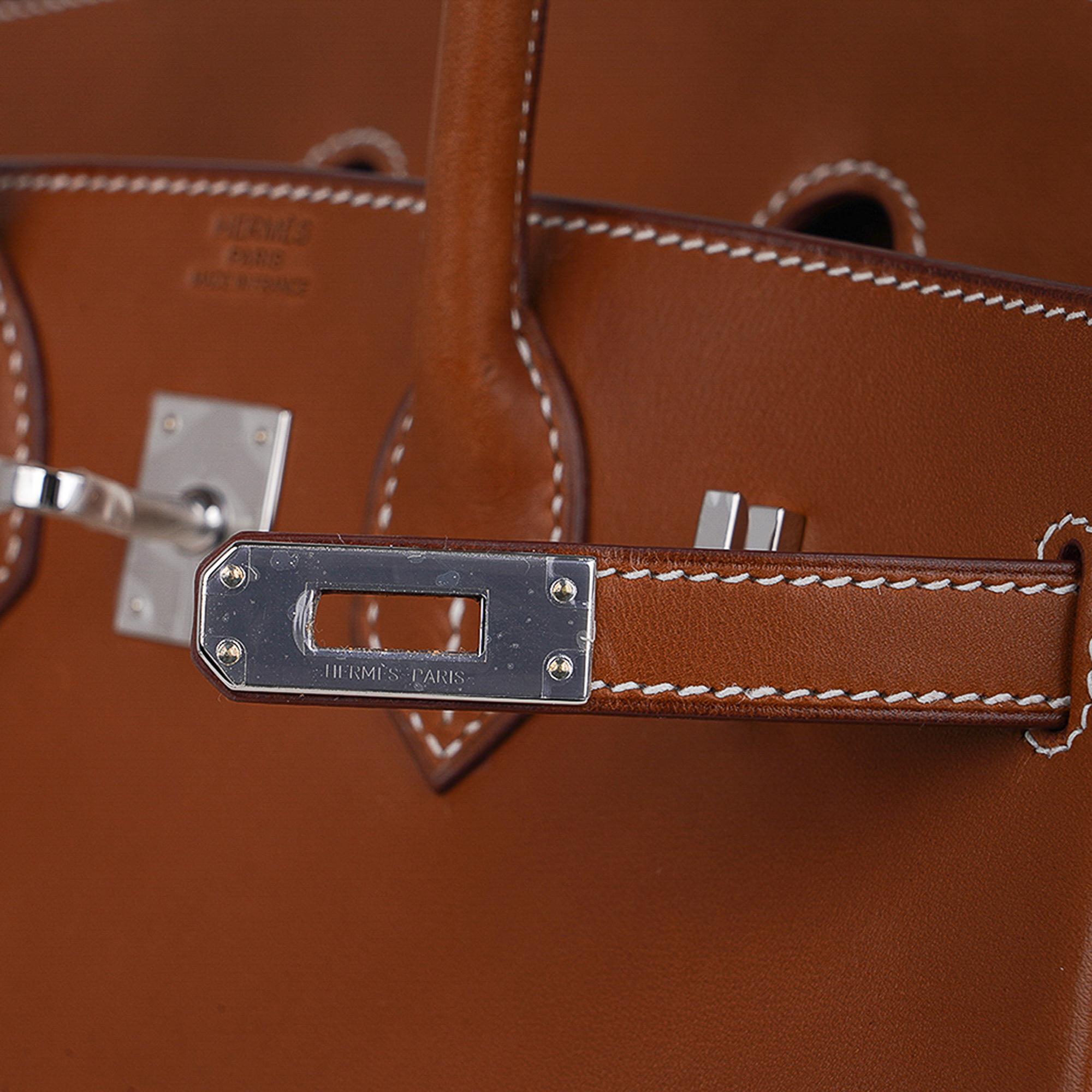 Hermes Birkin 25 Bag Fauve Barenia Leather Palladium Hardware In New Condition In Miami, FL