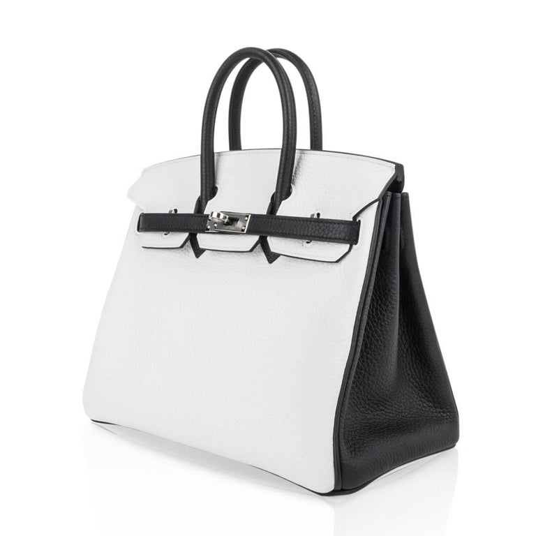 HERMÈS Birkin bag, white leather, paladium jewelry, d…