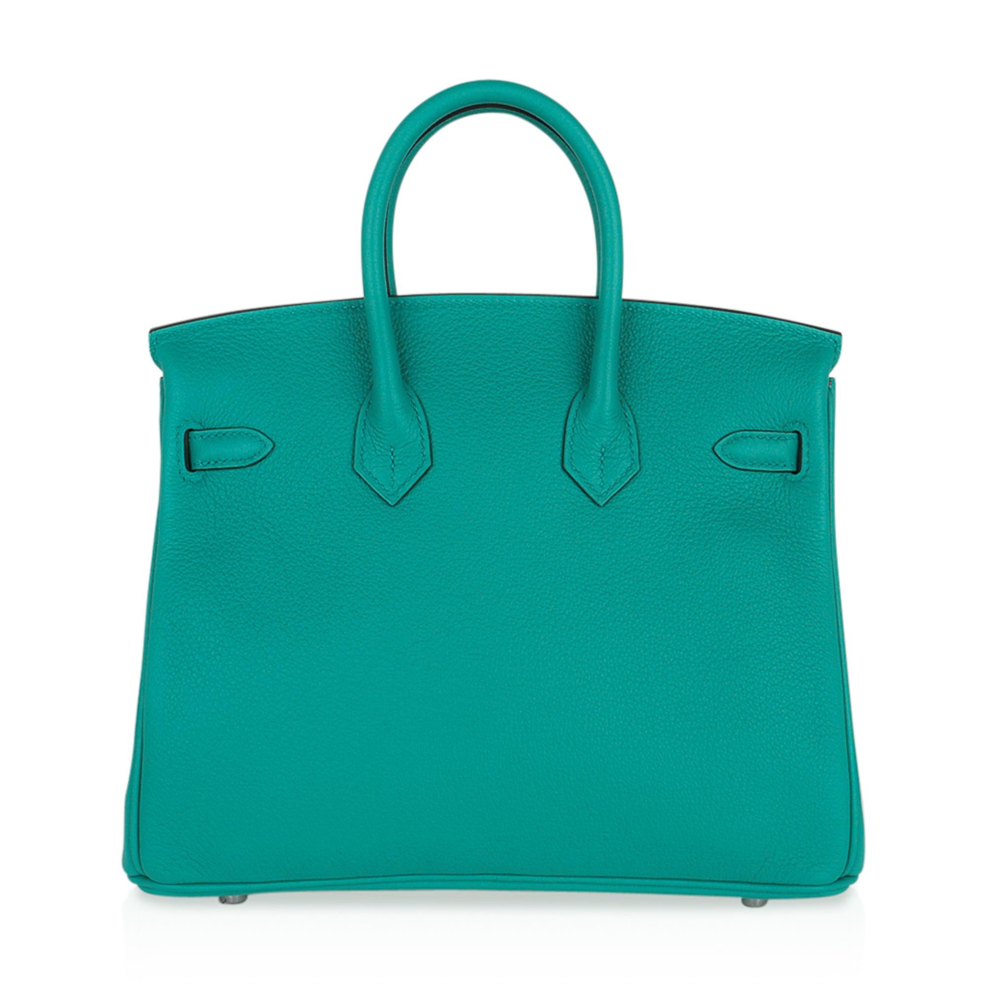 Hermes Birkin 25 Bag Verso Vert Verone / Rose Lipstick Novillo Leather For Sale 6