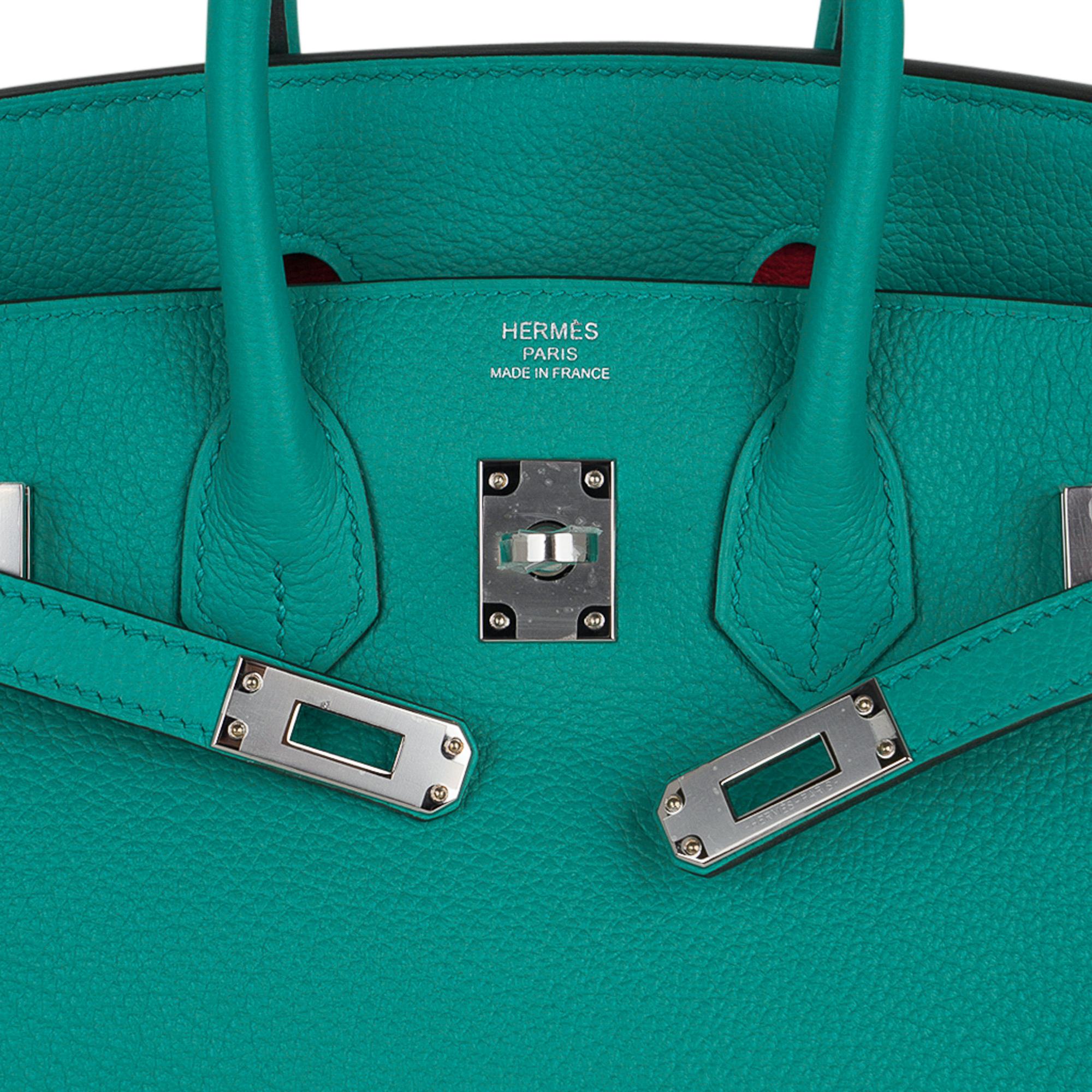 Hermes Birkin 25 Bag Verso Vert Verone / Rose Lipstick Novillo Leather For Sale 4