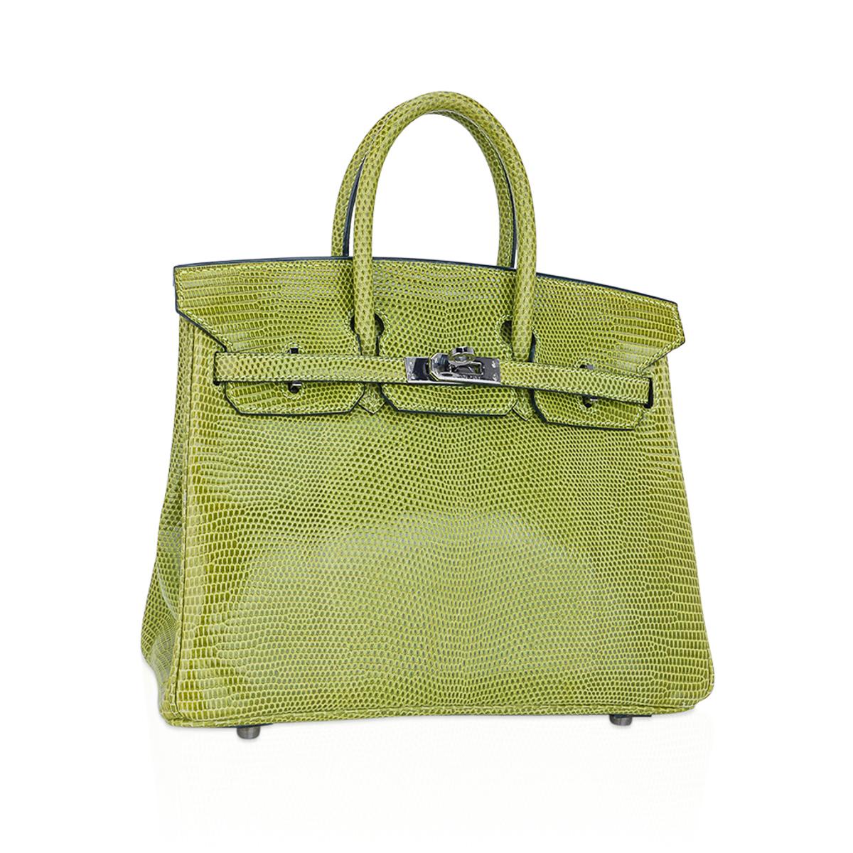 Mightychic offers a limited edition Hermes Birkin 25 bag featured in Vert Anis Lizard.
This extremely rare Hermes Birkin bag is elegant, timeless and absolutely stunning.
Vert Anis is a bitter green and this neutral colour is perfect for year round