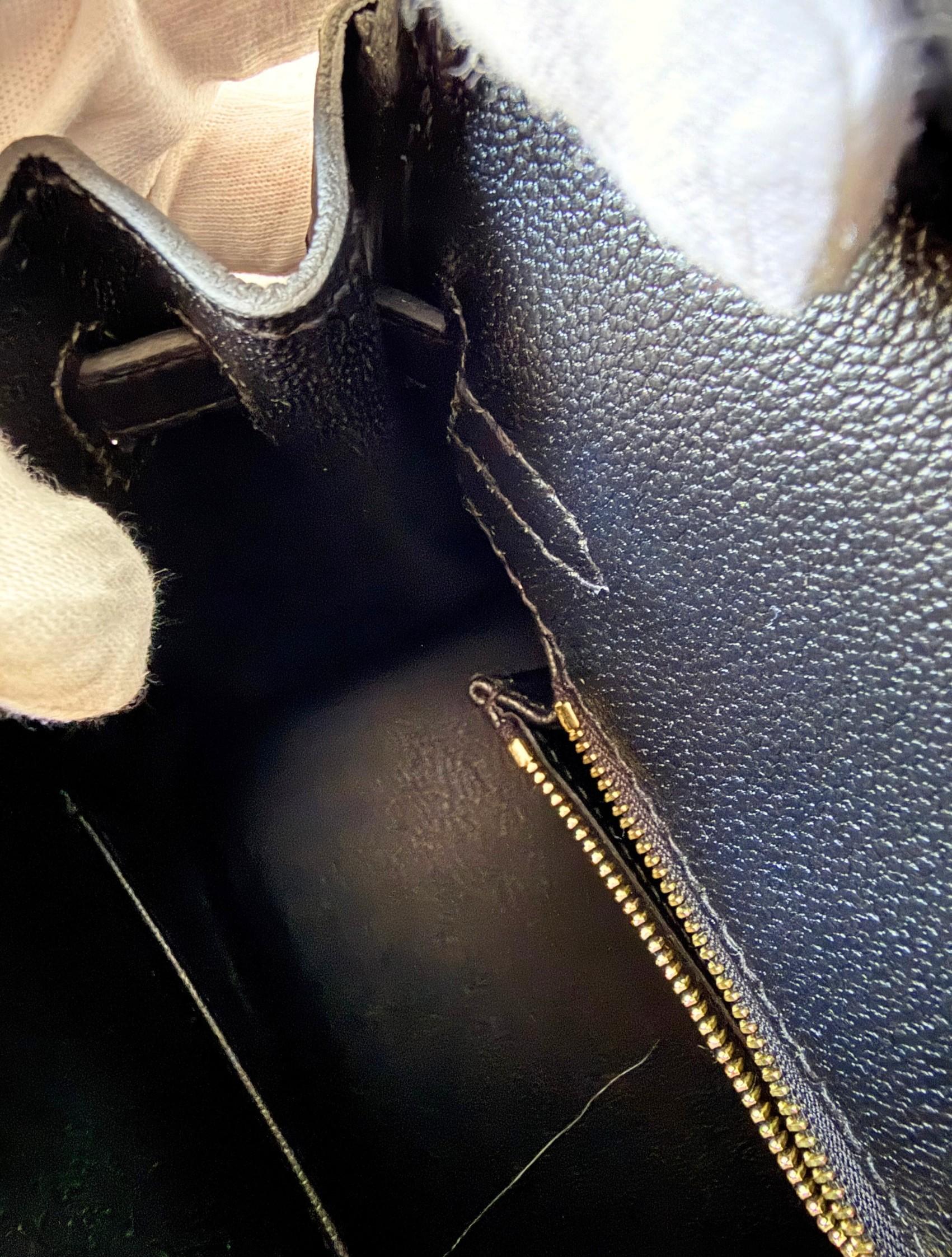 Hermès Birkin 25 in pelle nera di Togo con hardware dorato K.K. in vendita 3