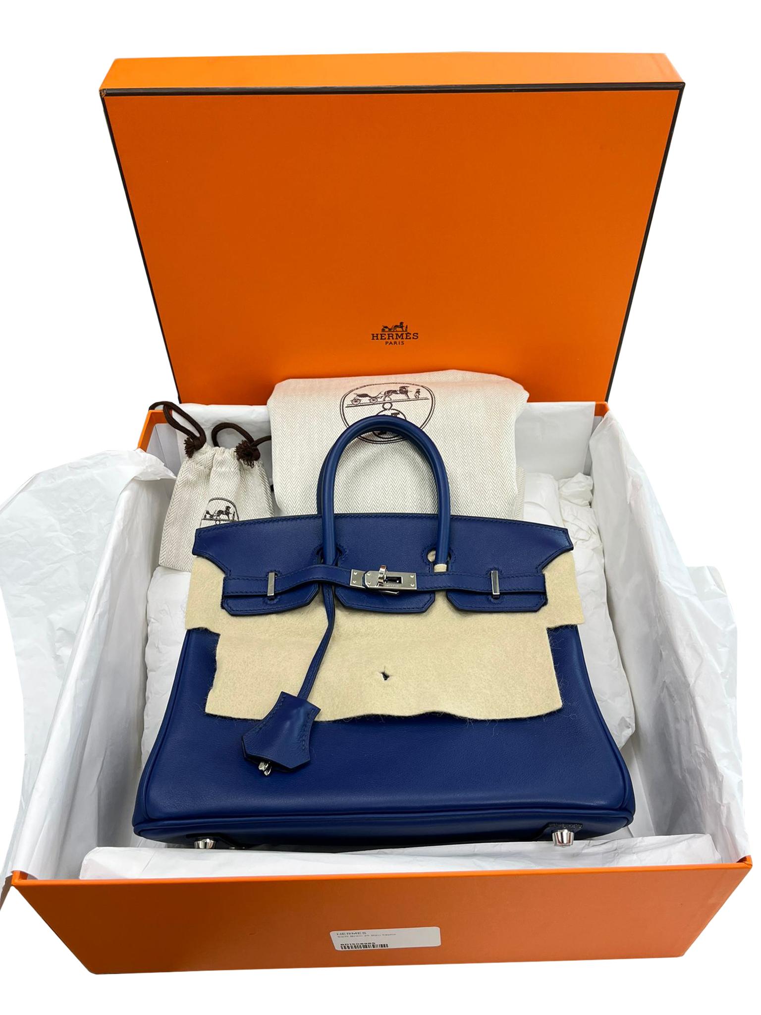Donna Hermes Birkin 25 Bleu Saphir Swift Borsa in pelle con hardware Palladium in vendita
