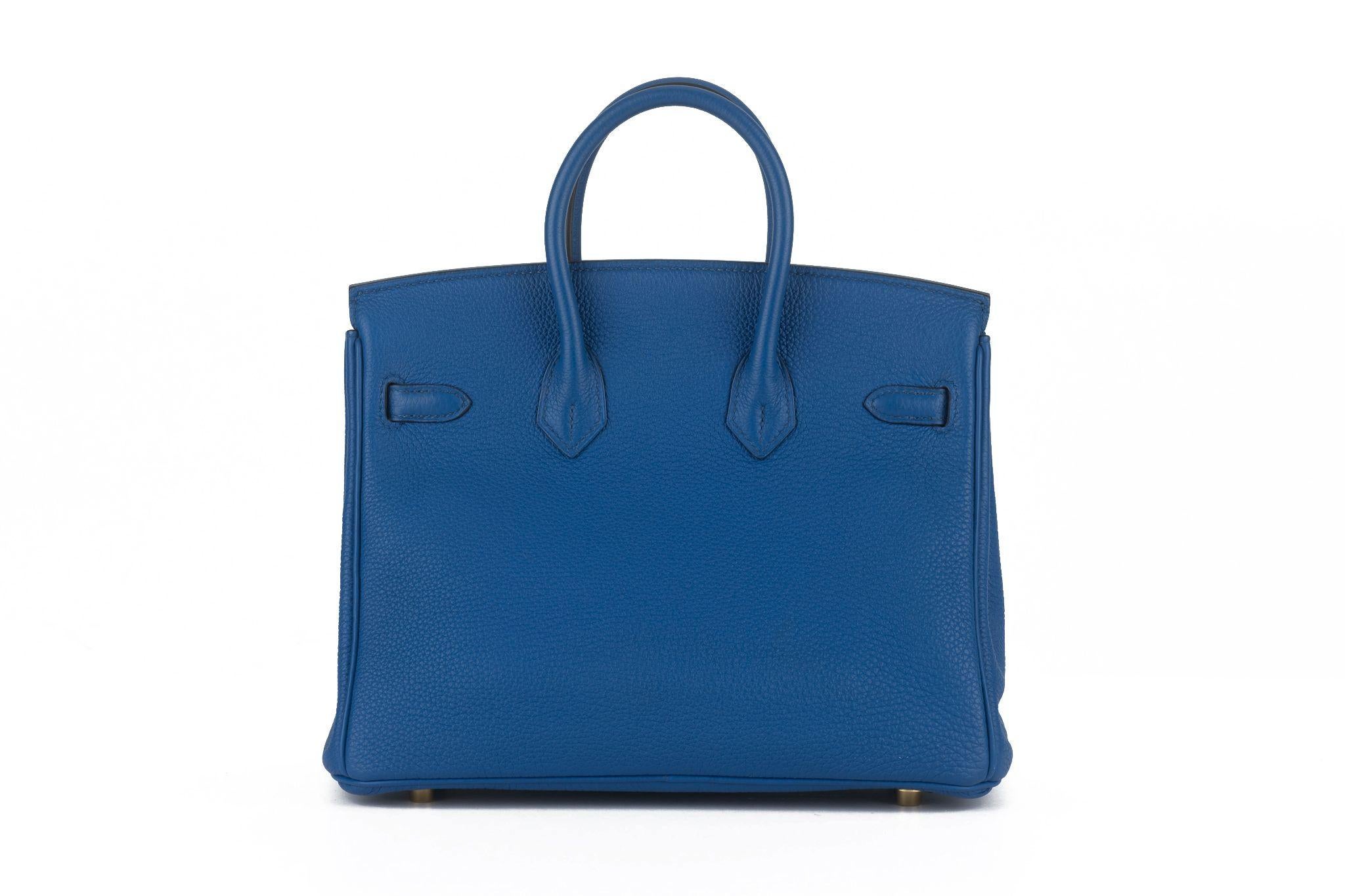 Women's Hermès Birkin 25 Blue Electrique Togo For Sale