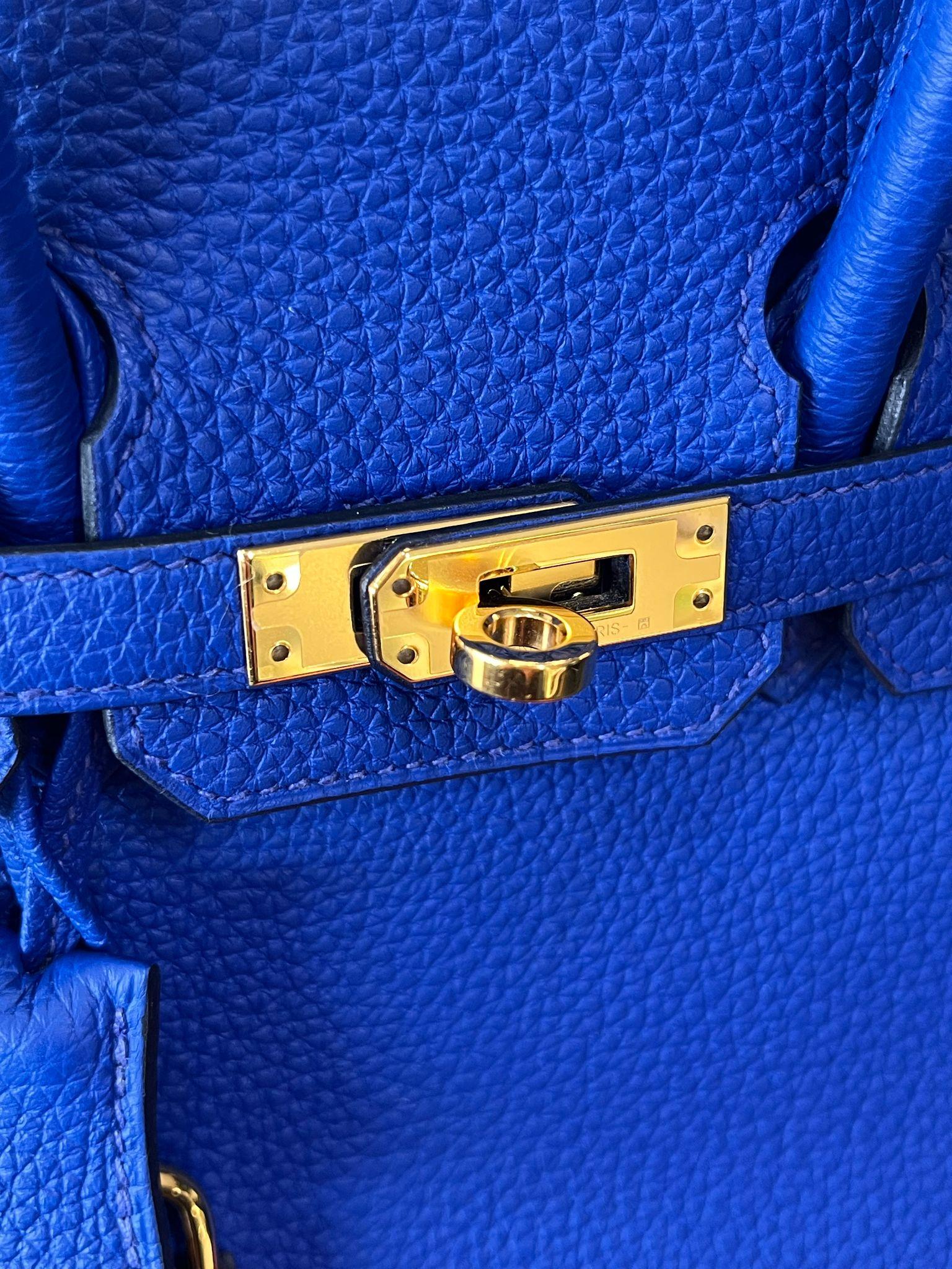 Bolso Hermes Birkin 25 Azul Real Togo Piel Herrajes Dorados en venta 11
