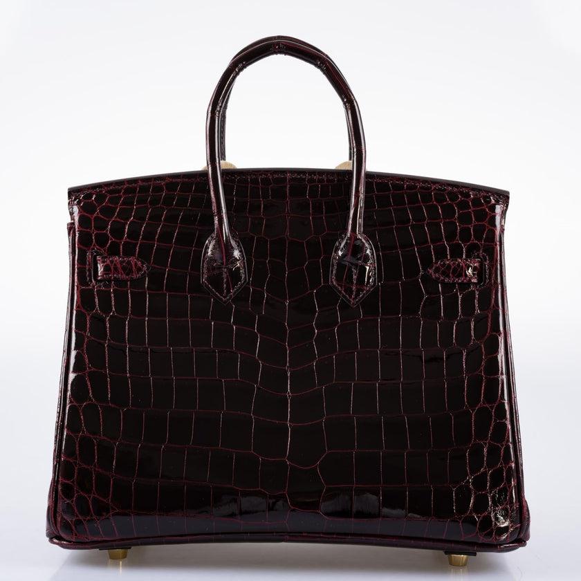 Hermès Birkin 25 Bordeaux Shiny Niloticus Crocodile with Gold Hardware Bag In New Condition In NYC Tri-State/Miami, NY