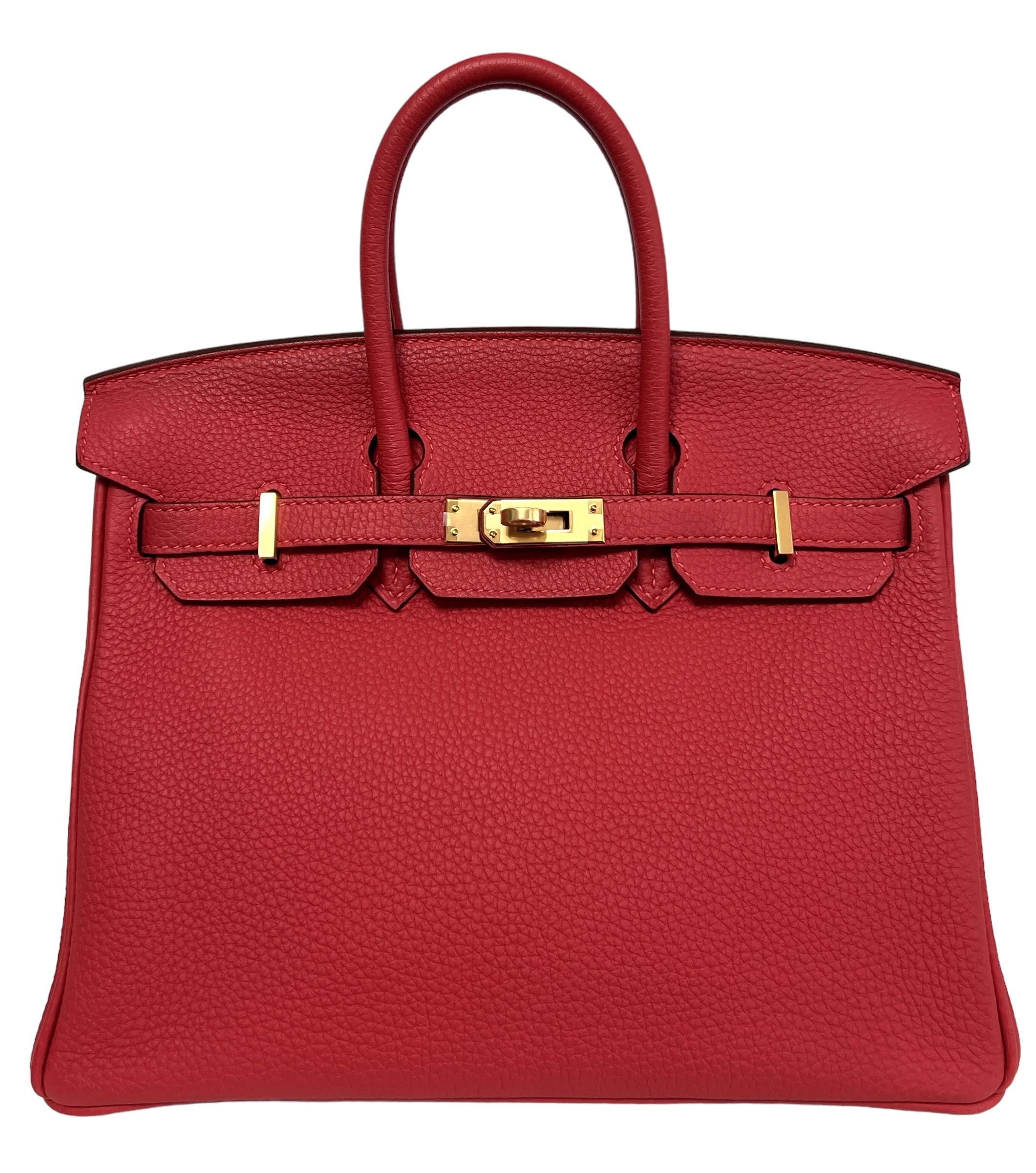 Absolutely Stunning Pristine Hermes Birkin 25 Bougainvillea Togo Leather complimented by Gold Hardware. Excellent Pristine Condition Plastic on Hardware, excellent structure and corners. C Stamp 2018. 

Please keep in mind that this is a pre owned