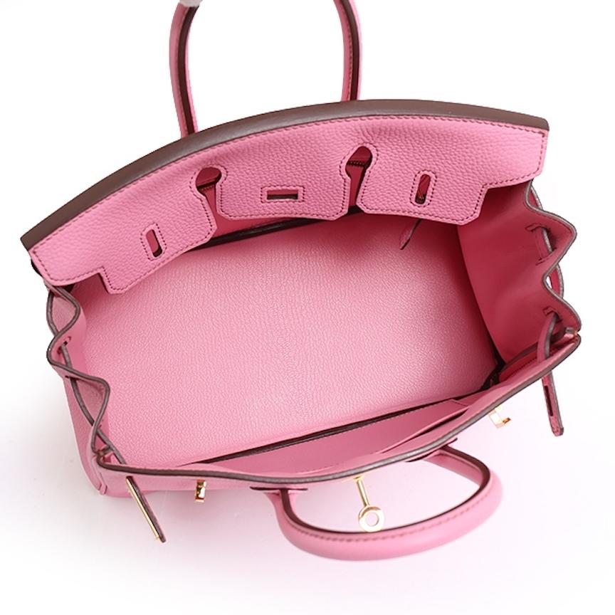 Hermes Birkin 25 Bubblegum Light Pink Gold Top Handle Tote Shoulder Bag In Excellent Condition In Chicago, IL