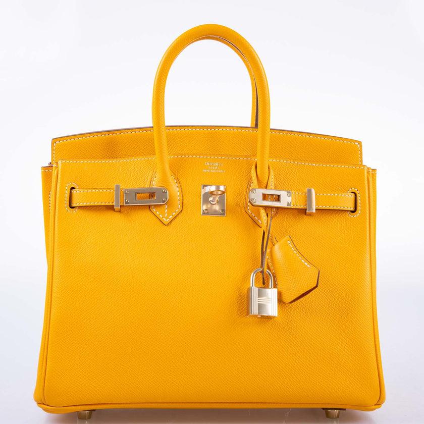 Hermès Birkin 25 Candy Collection Jaune D’or Epsom Gold Hardware Bag For Sale 9