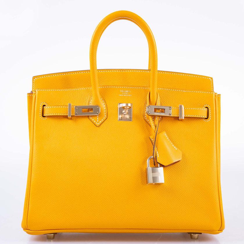 Hermès Birkin 25 Candy Collection Jaune D’or Epsom Gold Hardware Bag For Sale 11