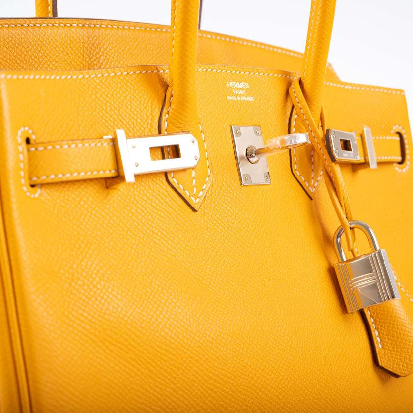 Hermès Birkin 25 Candy Collection Jaune D’or Epsom Gold Hardware Bag For Sale 2